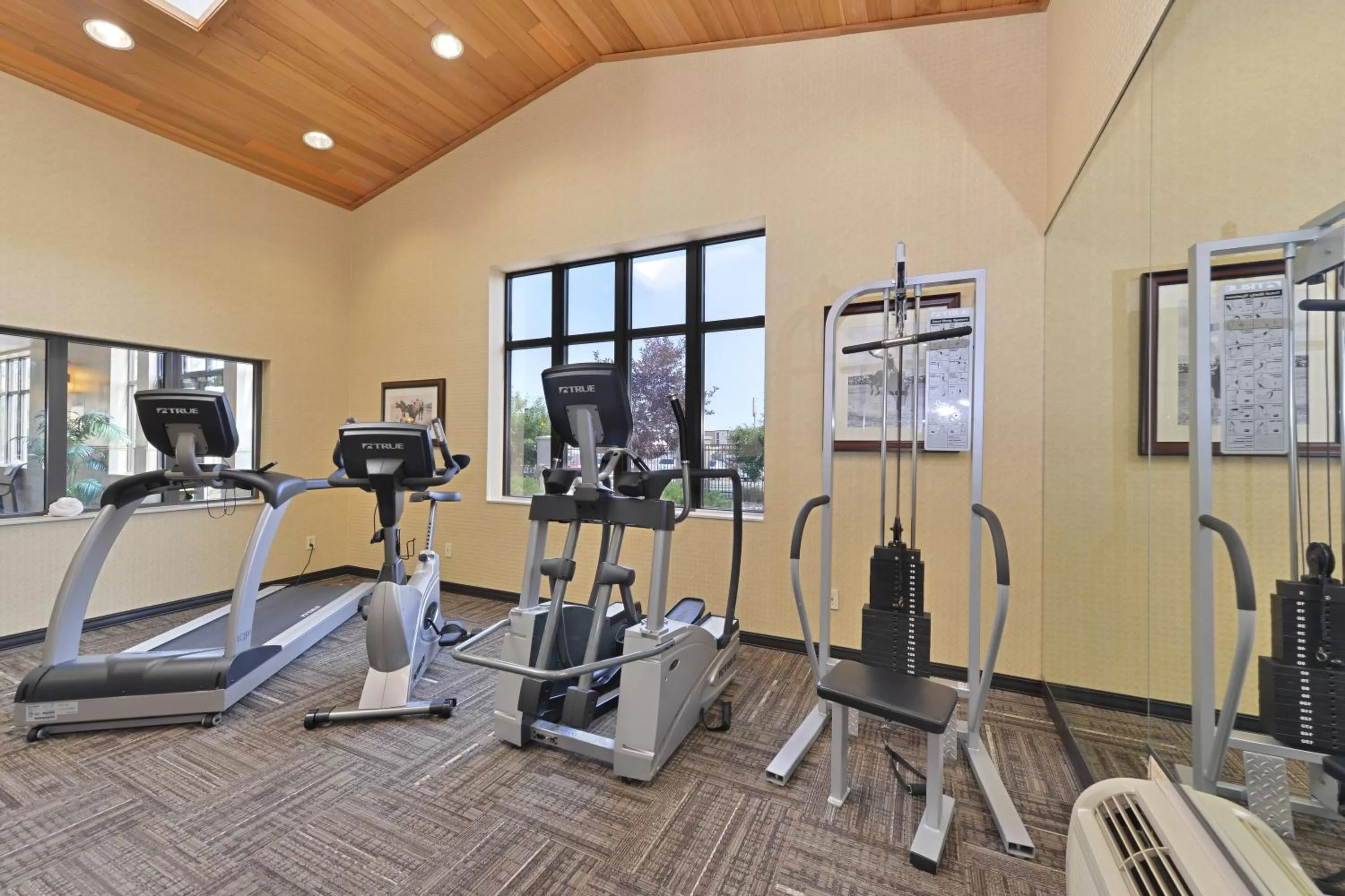 Fitness centre/facilities in Holiday Inn Express Hotel & Suites Gillette by IHG