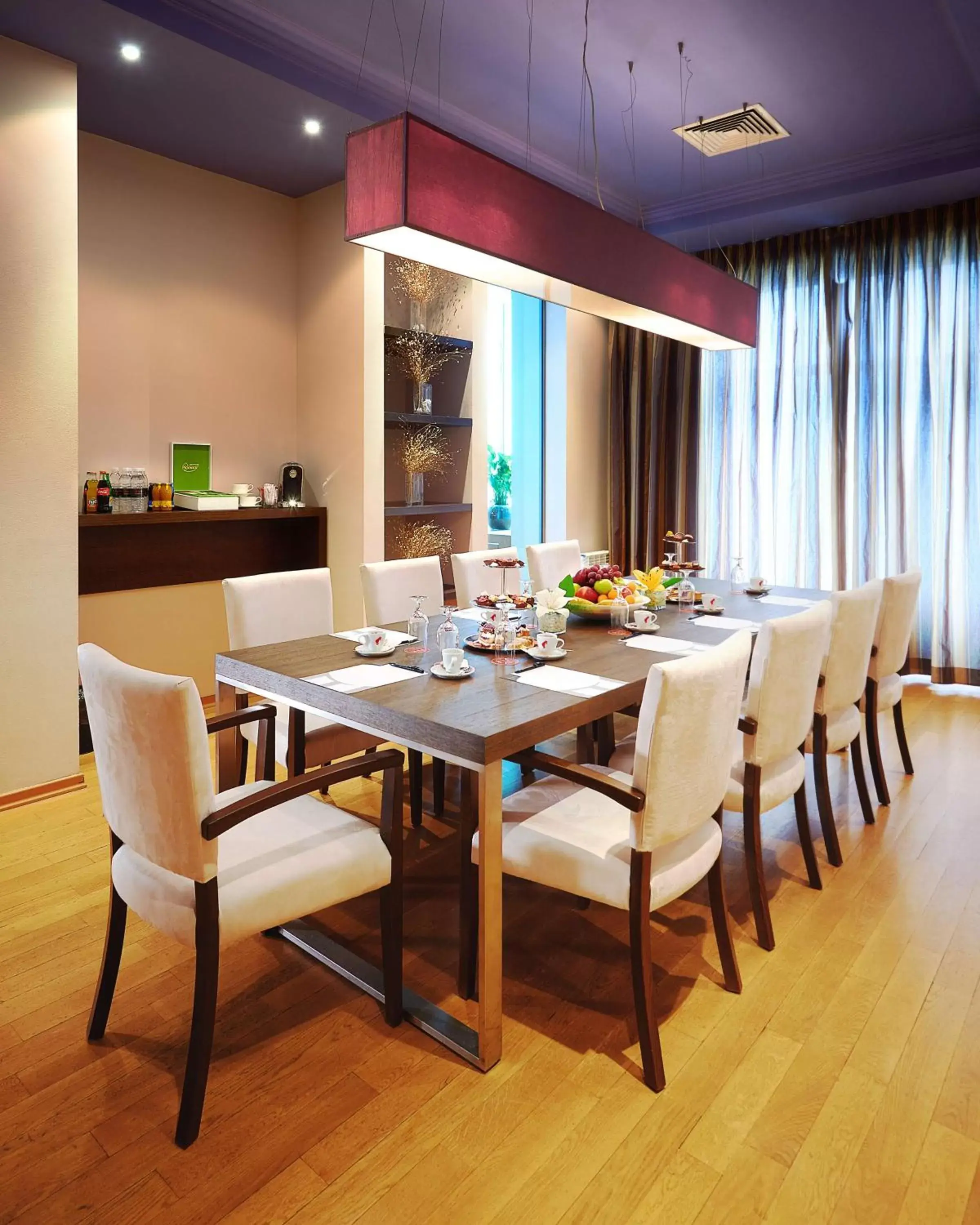 On site, Restaurant/Places to Eat in Metropolitan Hotel Sofia, a member of Radisson Individuals