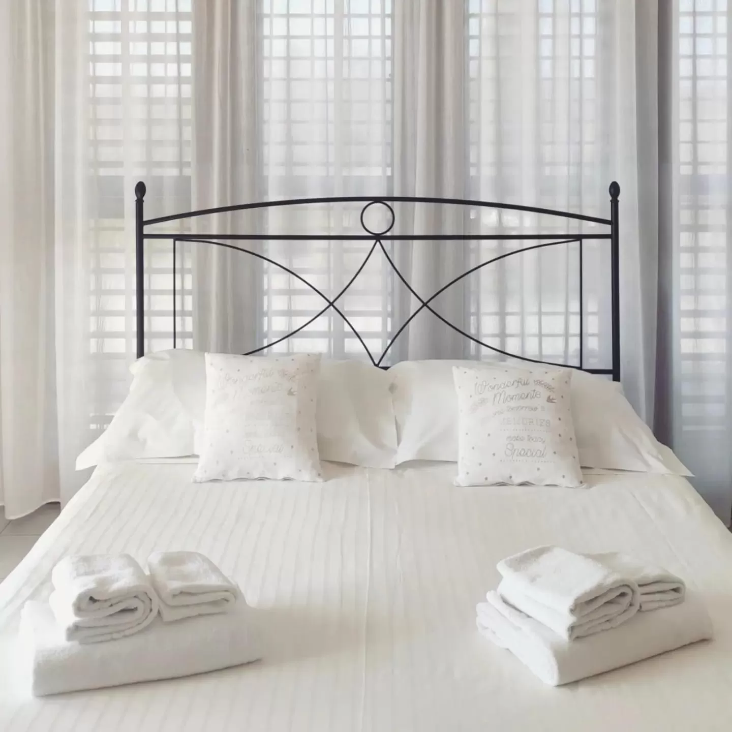 Bed in Chianti Village Morrocco