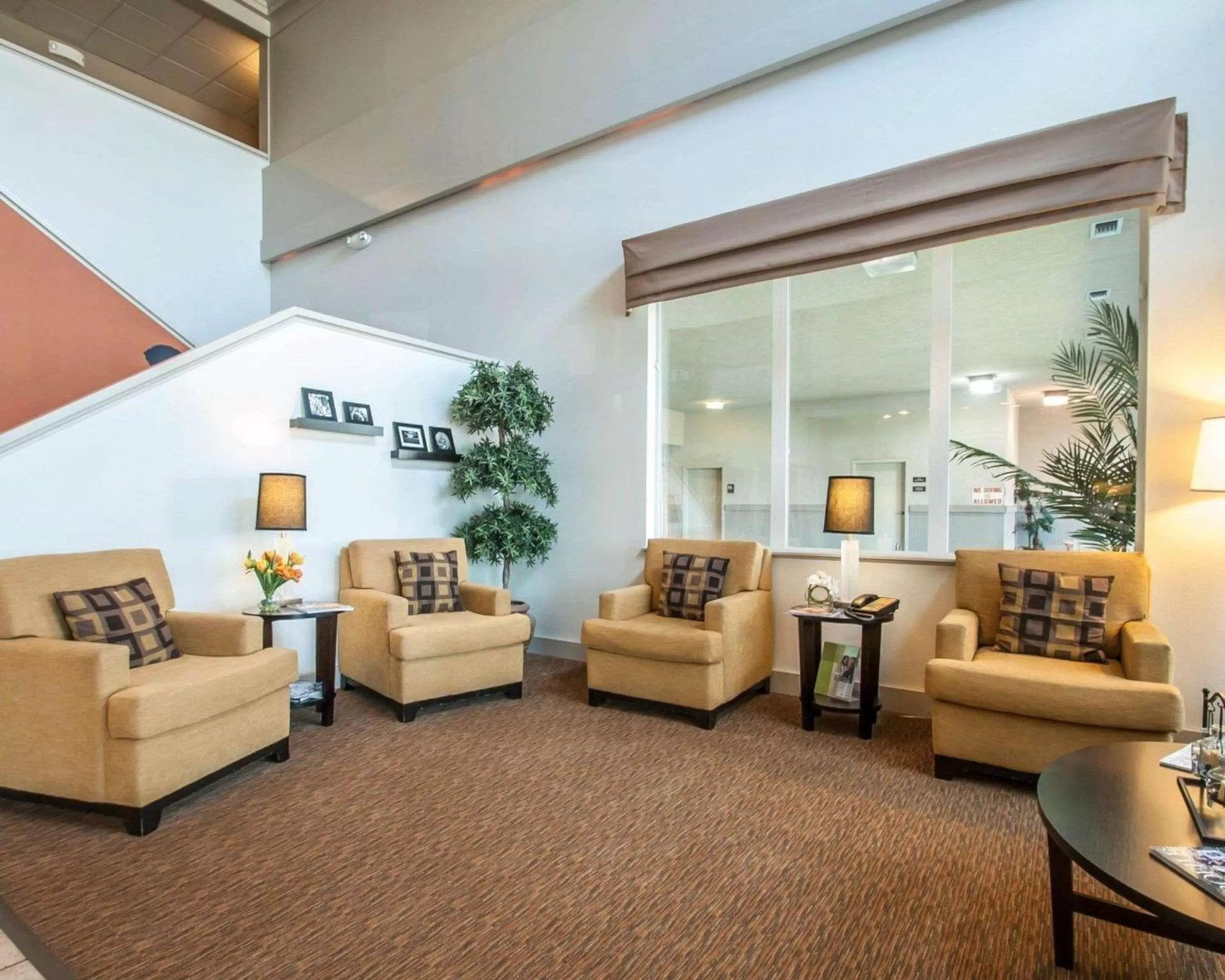 Lobby or reception in Sleep Inn & Suites Lake of the Ozarks