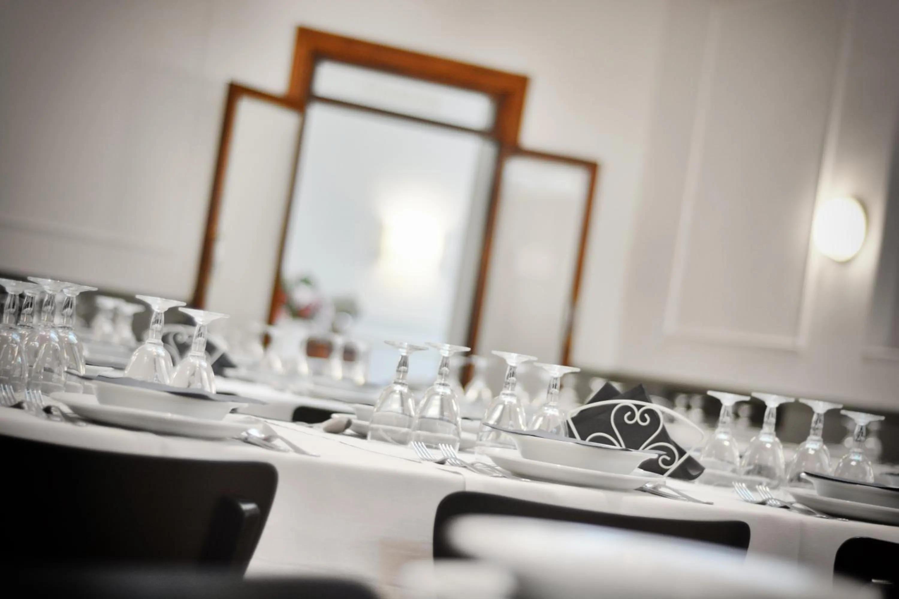 Restaurant/places to eat in Hotel Touring Wellness & Beauty