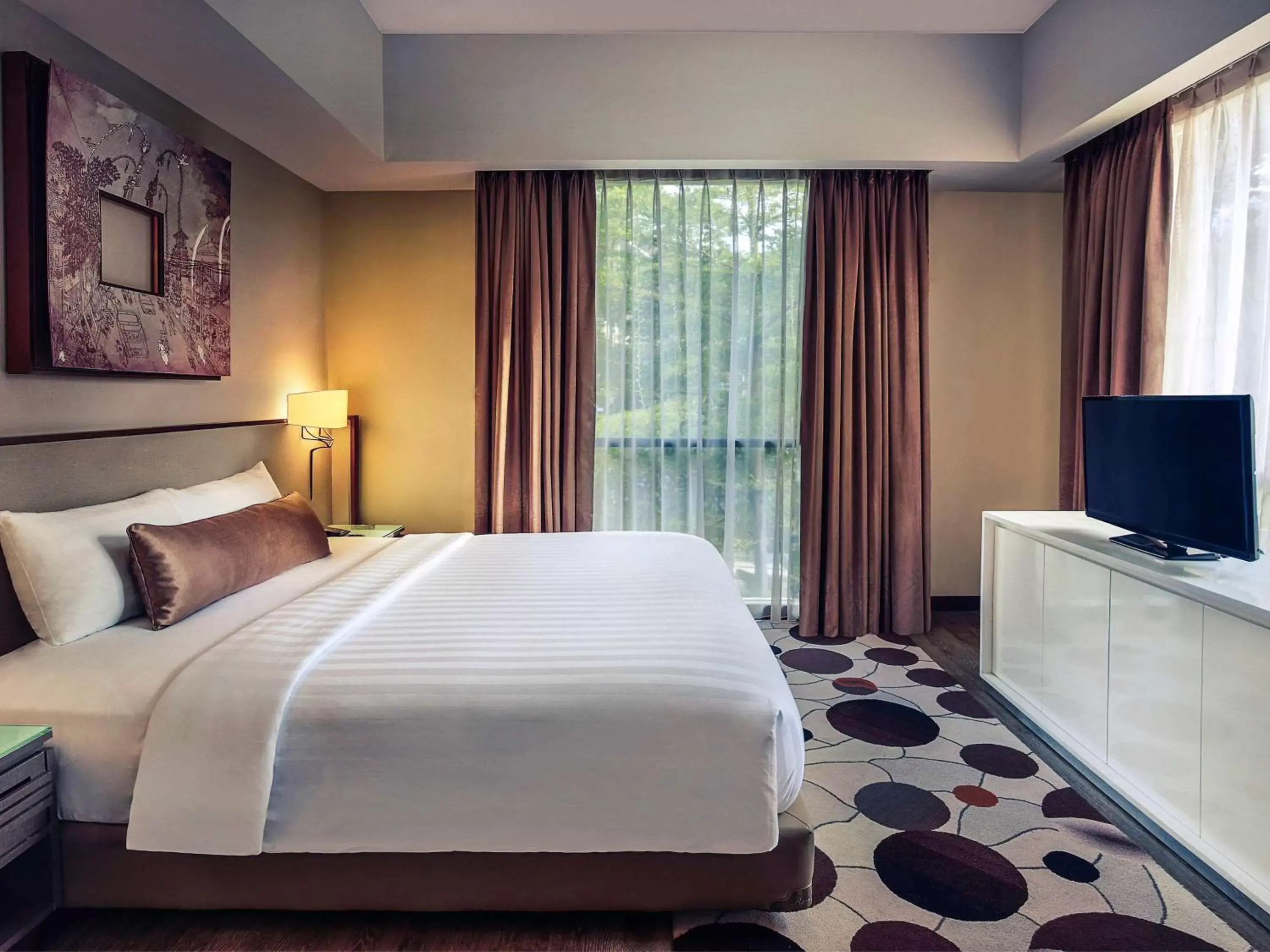 Photo of the whole room, Bed in Mercure Bali Legian