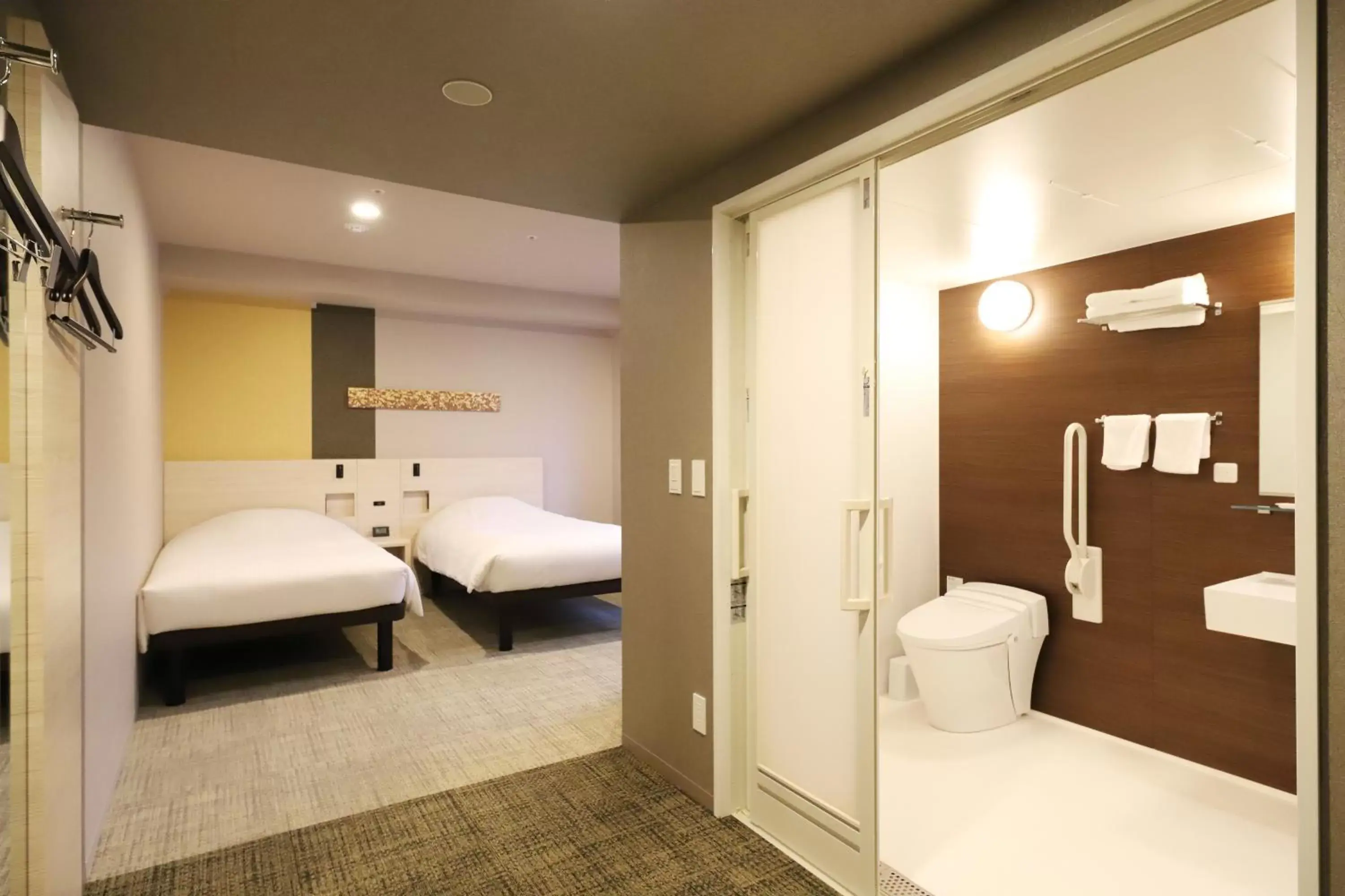 Bedroom, Bathroom in Smile Hotel Kanazawa Nishiguchi Ekimae