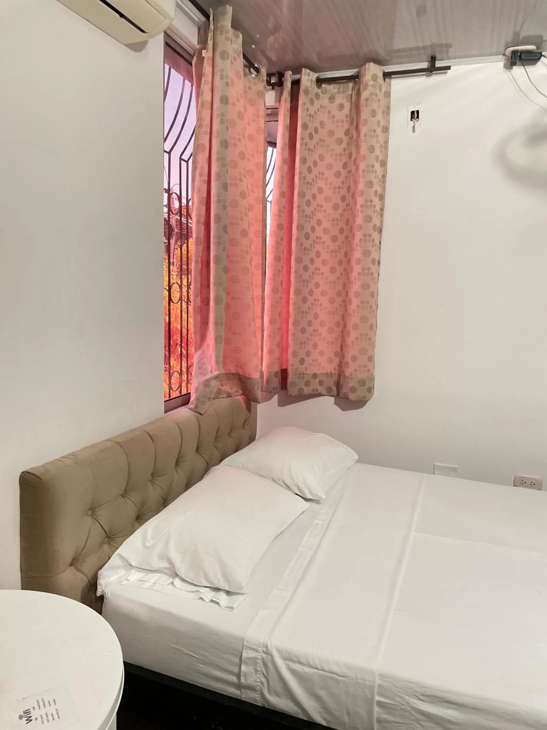 Guests, Bed in Hotel Balop