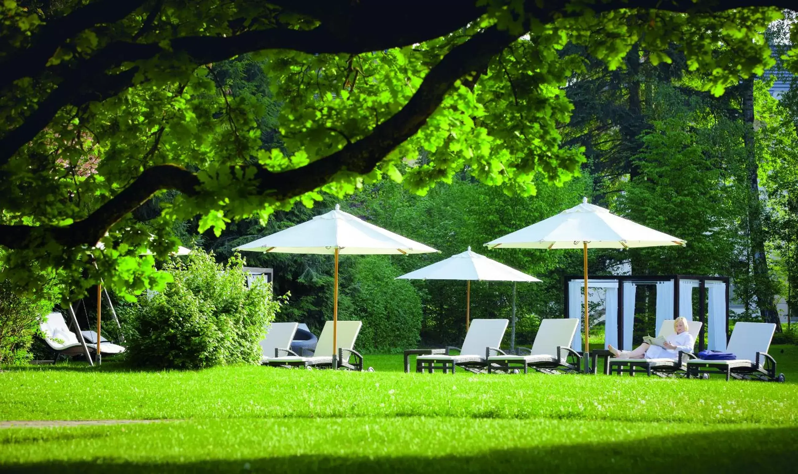 Garden in Steigenberger Hotel Der Sonnenhof