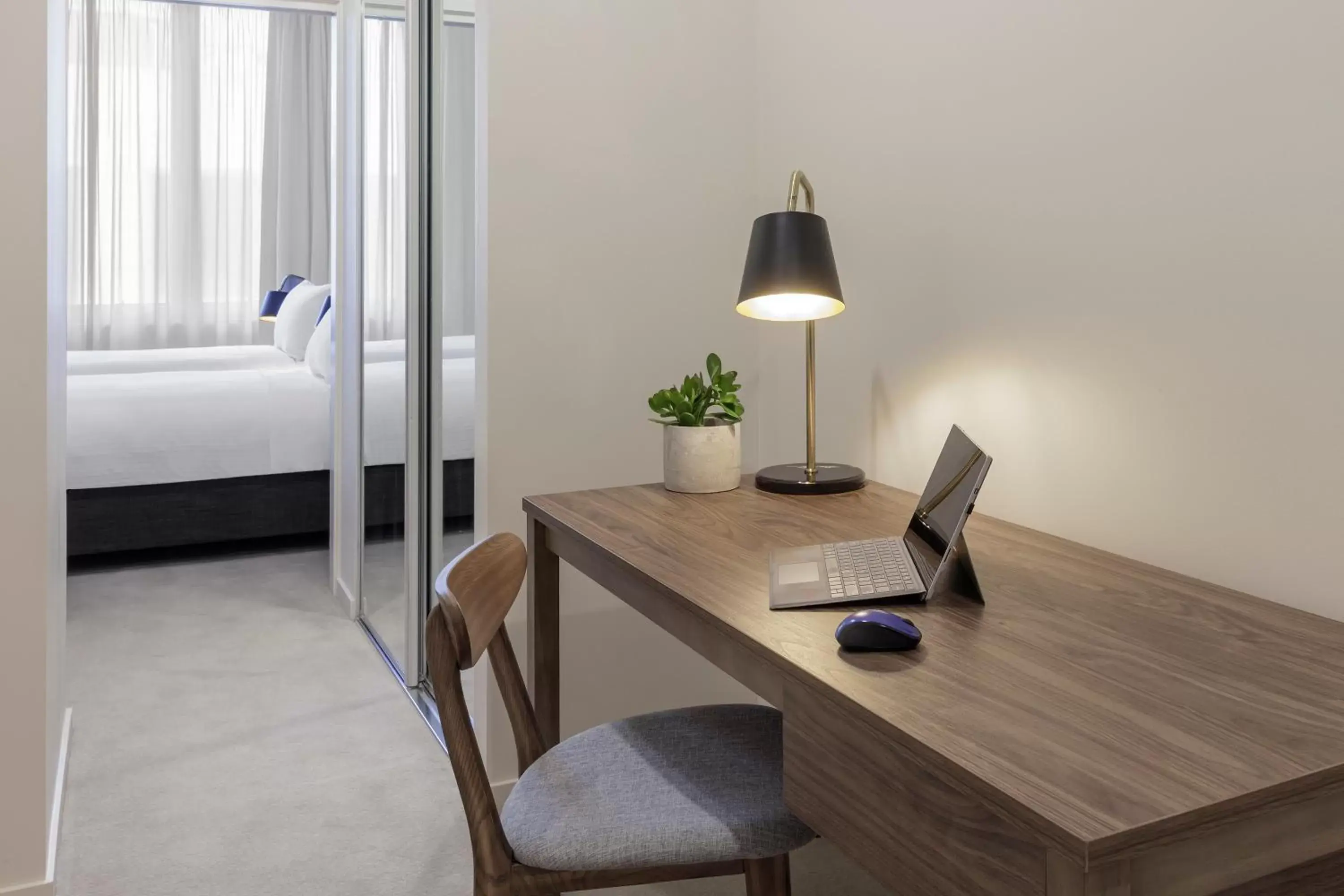 One Bedroom Apartment Twin in Brady Apartment Hotel Hardware Lane One Bedroom Apartment Twin in Brady Apartment Hotel Hardware Lane