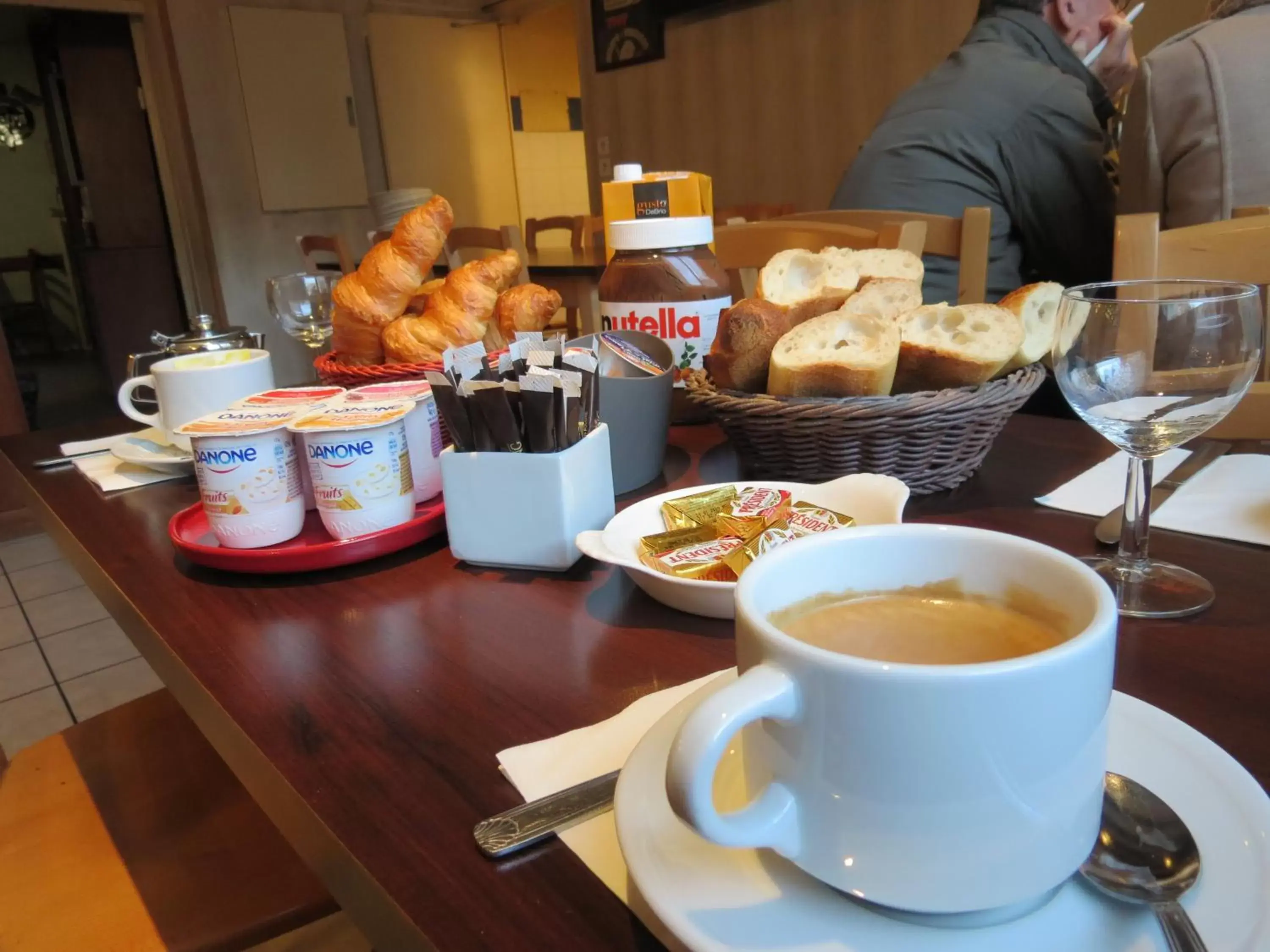 Continental breakfast, Breakfast in Hotel le Faisan