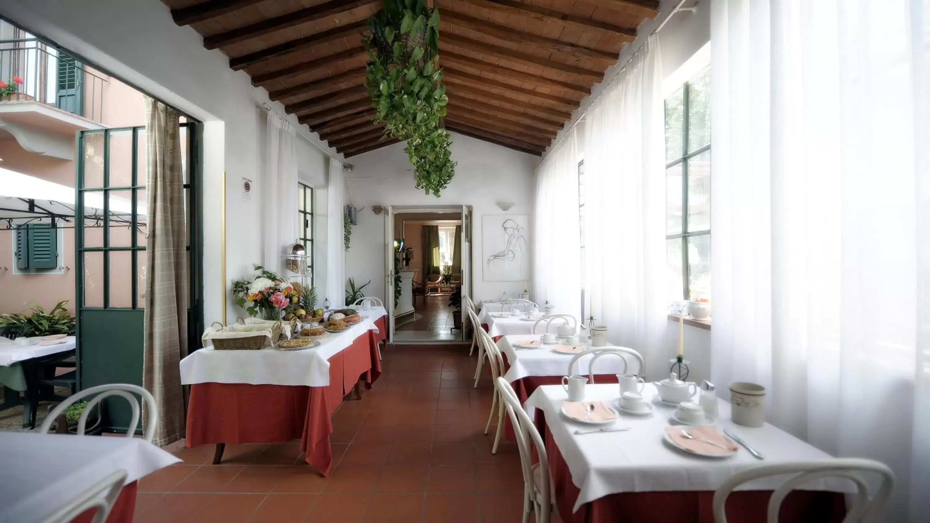 Restaurant/Places to Eat in Hotel Villa Belvedere