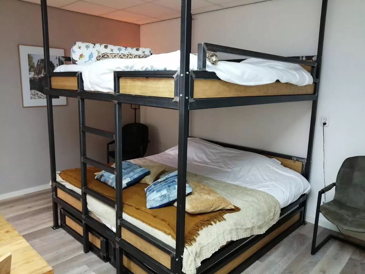 children, Bed in De Kapschuur