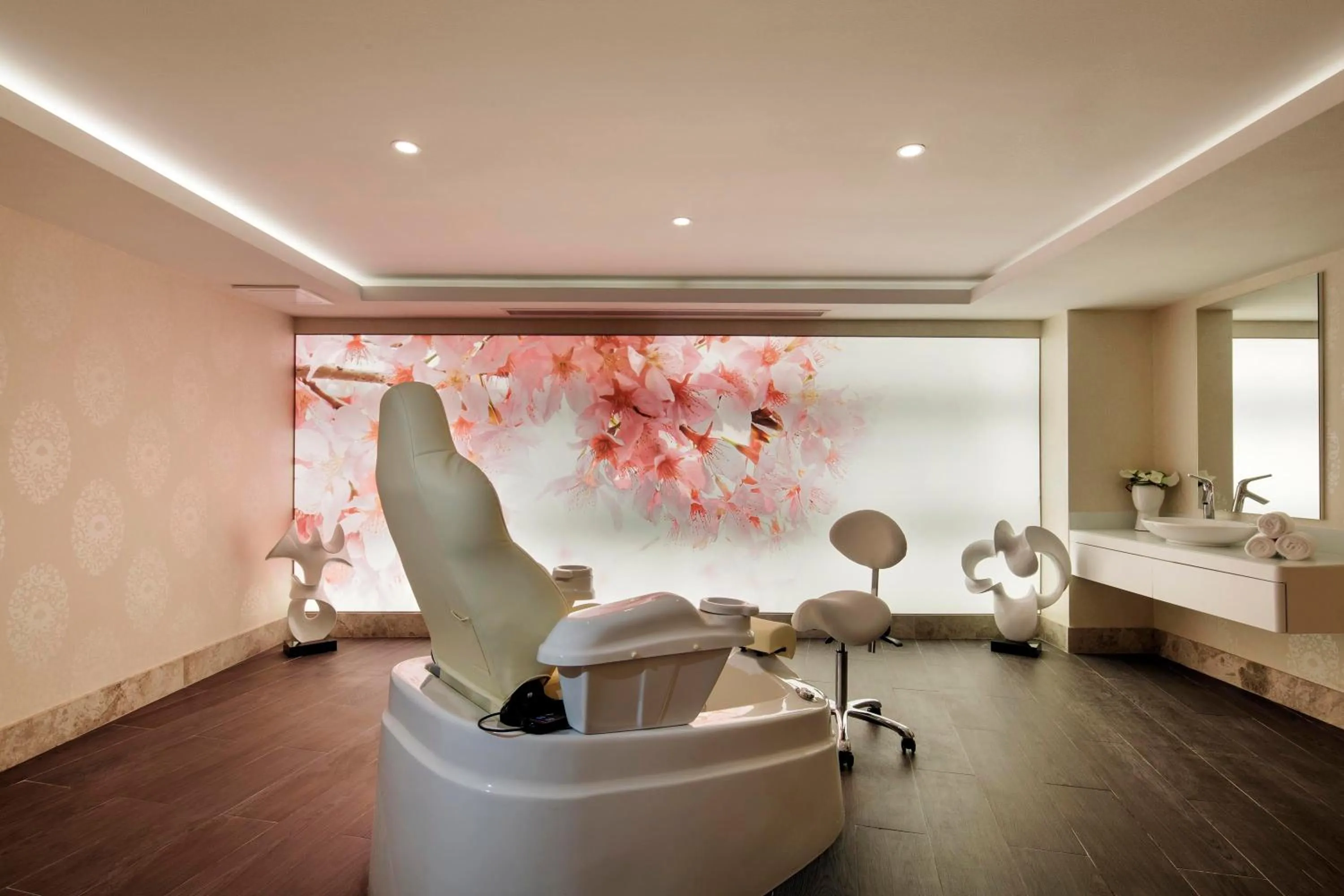 Spa and wellness centre/facilities in The Sense Deluxe
