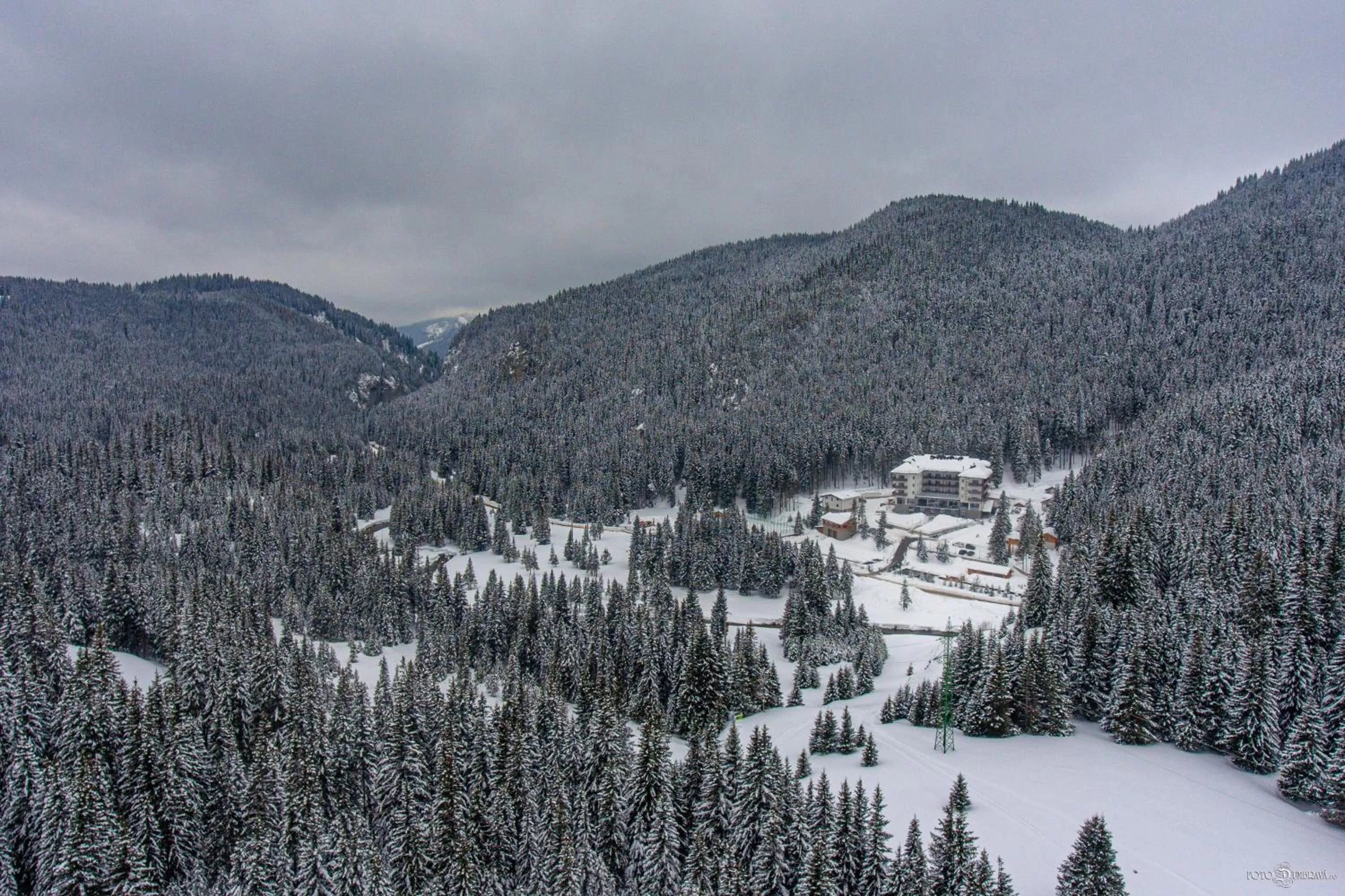 Property building, Winter in Hotel Belmont