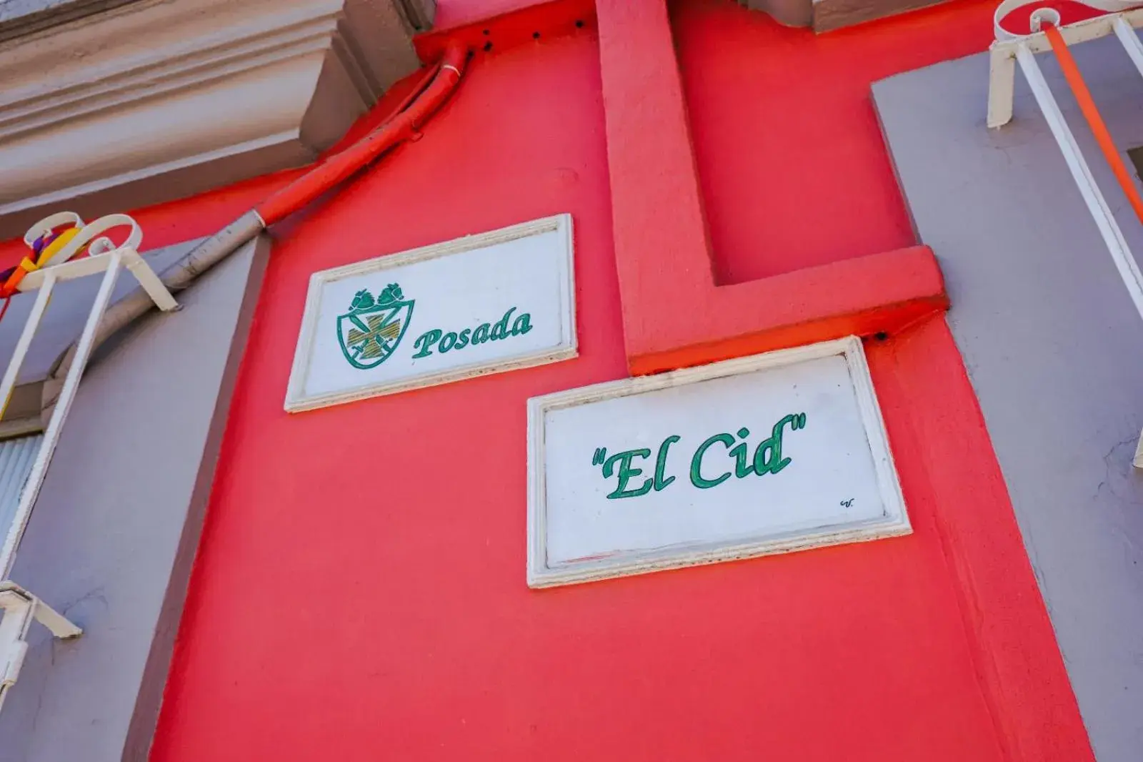 Logo/Certificate/Sign in Hotel Posada el Cid