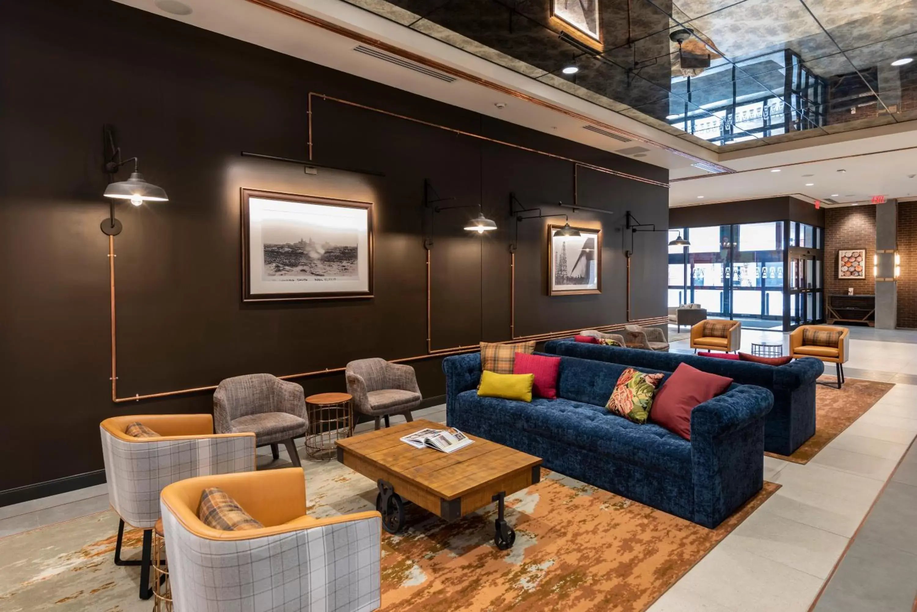 Property building in Hotel Indigo Tulsa DWTN/Entertainment Area Property building in Hotel Indigo Tulsa DWTN/Entertainment Area