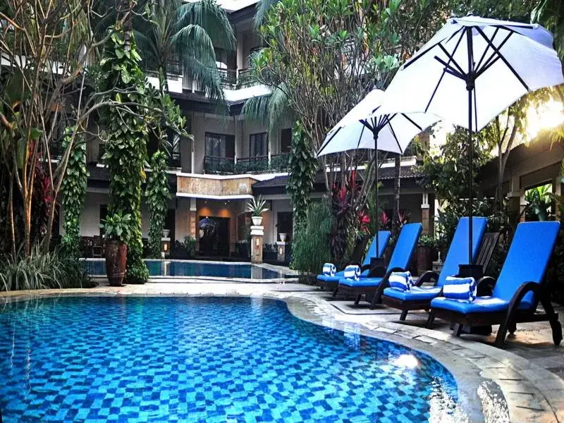 Swimming Pool in Le Dian Hotel