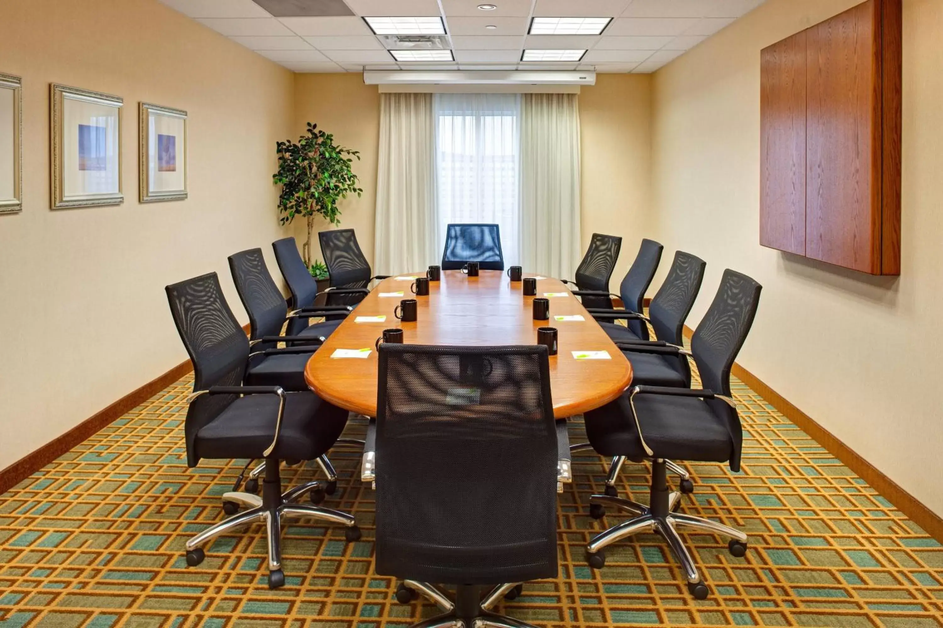 Meeting/conference room in Fairfield Inn & Suites by Marriott Toronto Brampton