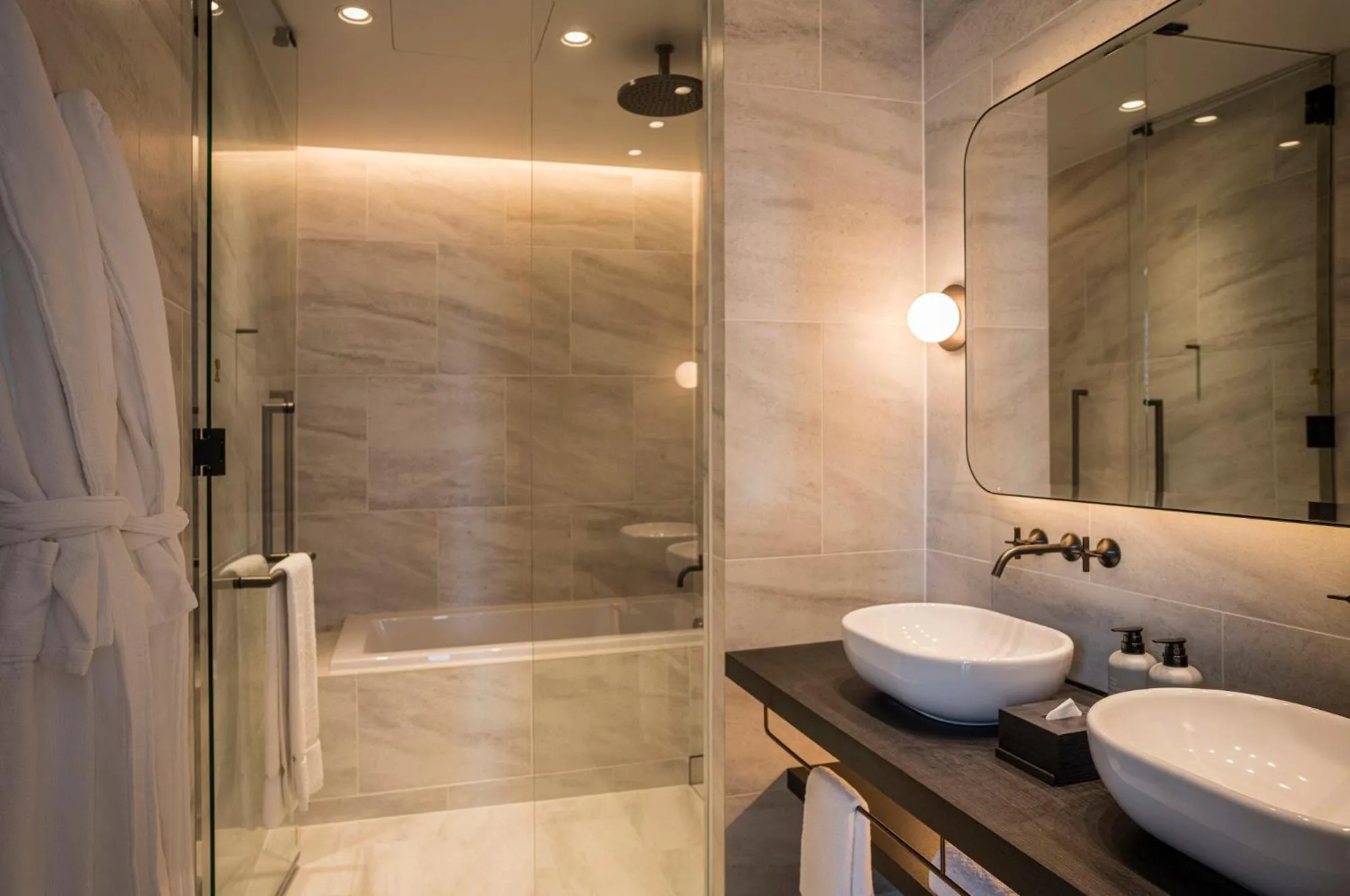 Bathroom in Hotel Toranomon Hills, The Unbound Collection By Hyatt