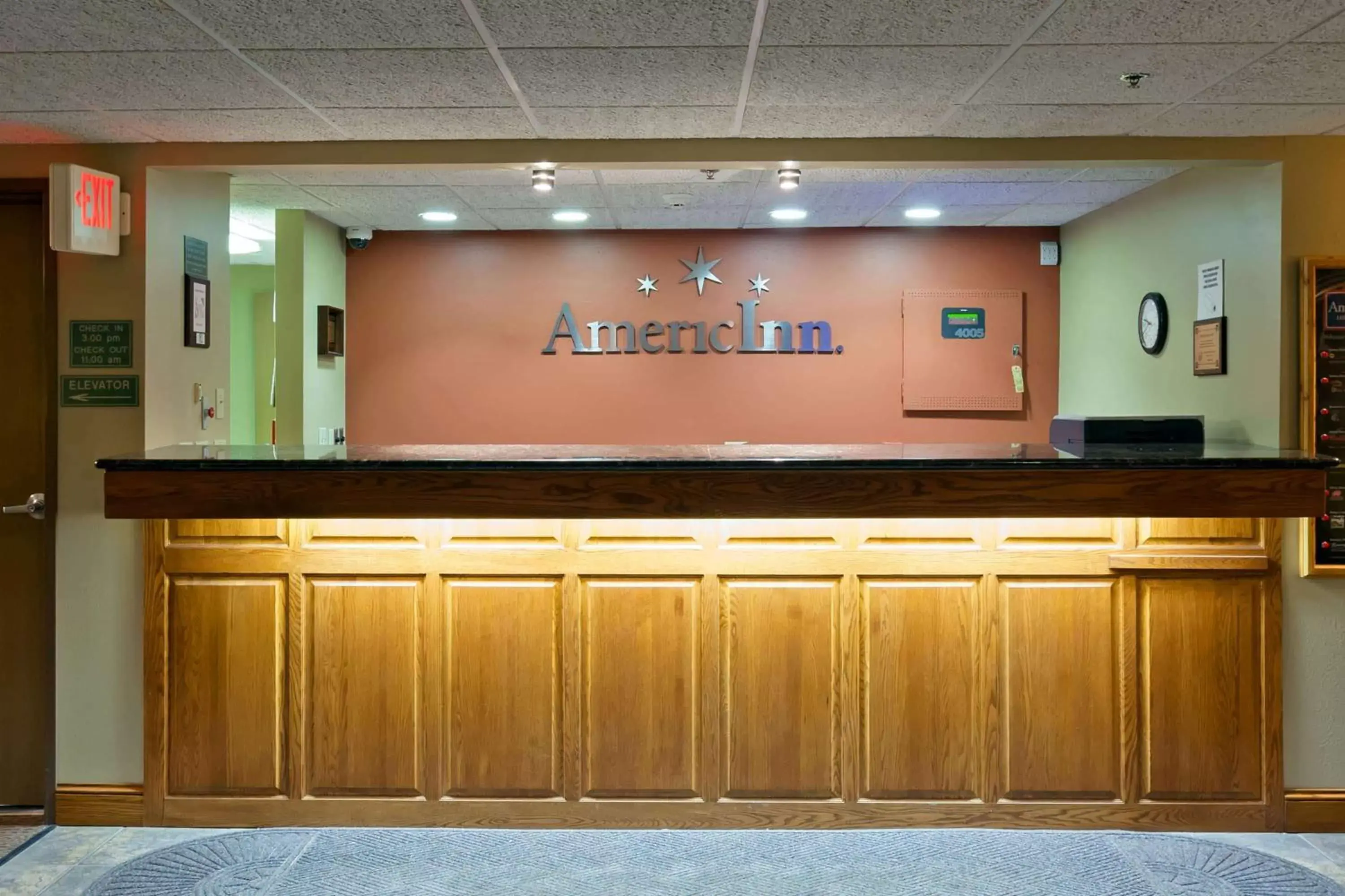 Lobby or reception in AmericInn by Wyndham Valley City Conference Center
