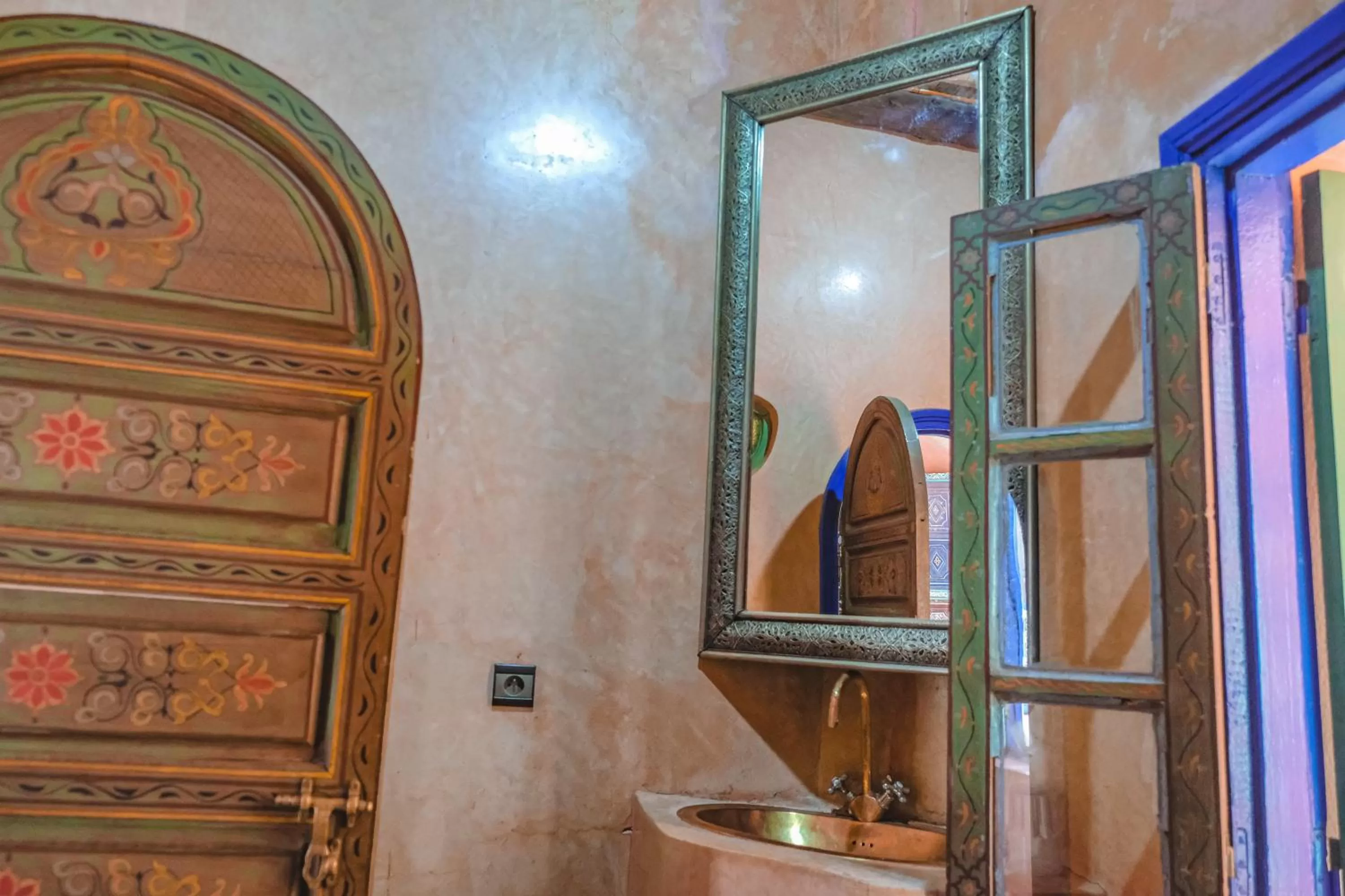 Shower in Héritage Lalla Aicha Hotel & Spa