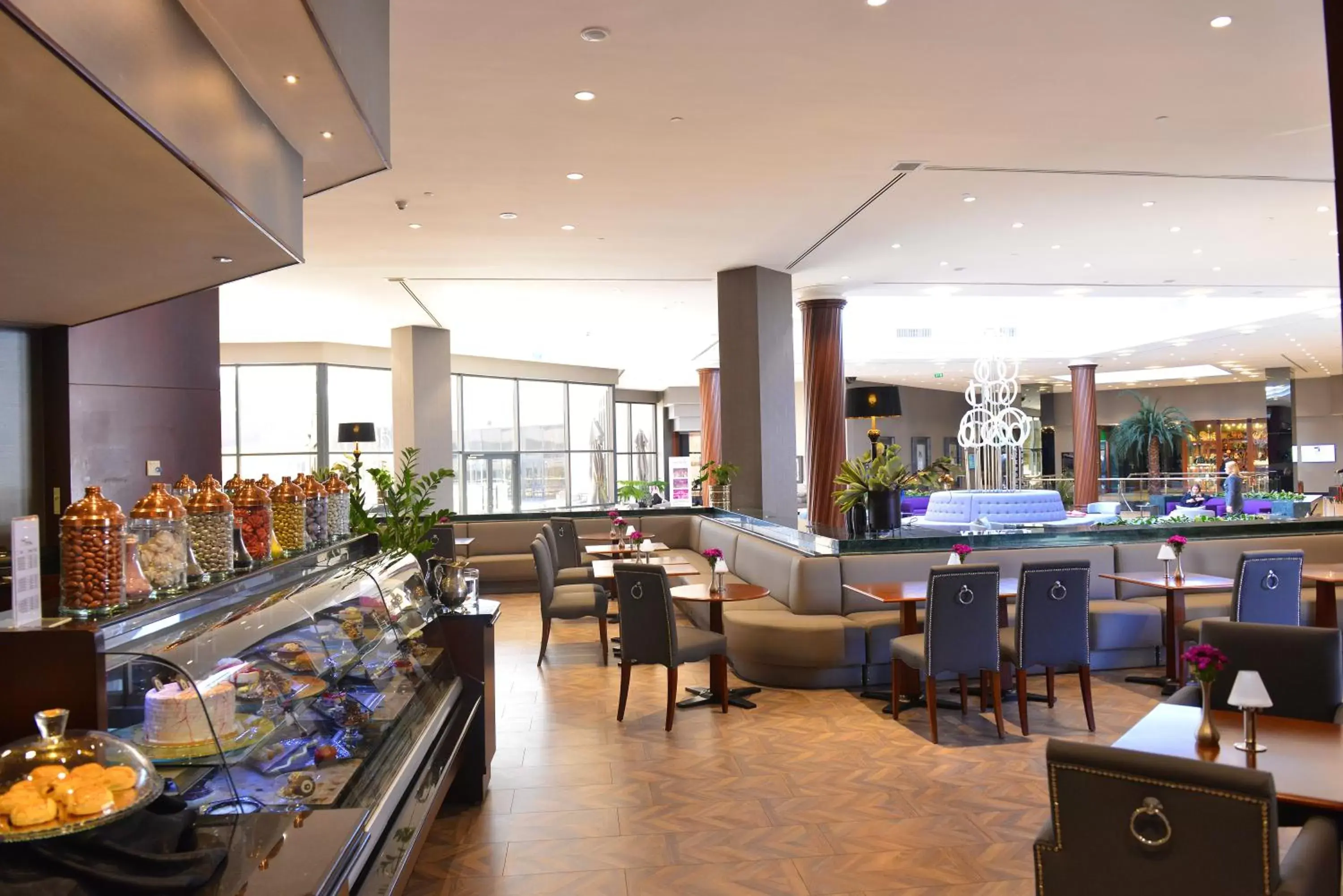 Lounge or bar, Restaurant/Places to Eat in Grand Cevahir Hotel Convention Center