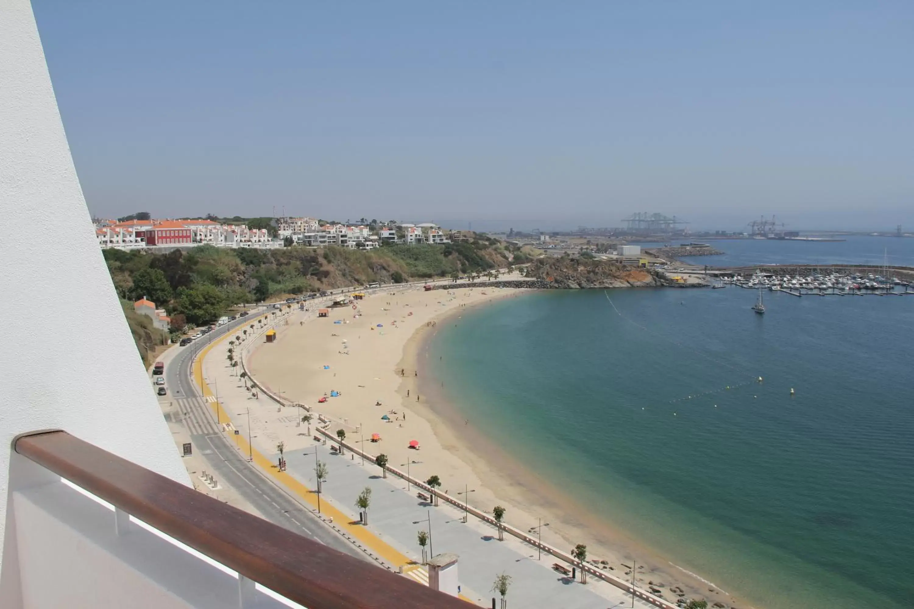 Sea view, Bird's-eye View in Hotel Veleiro