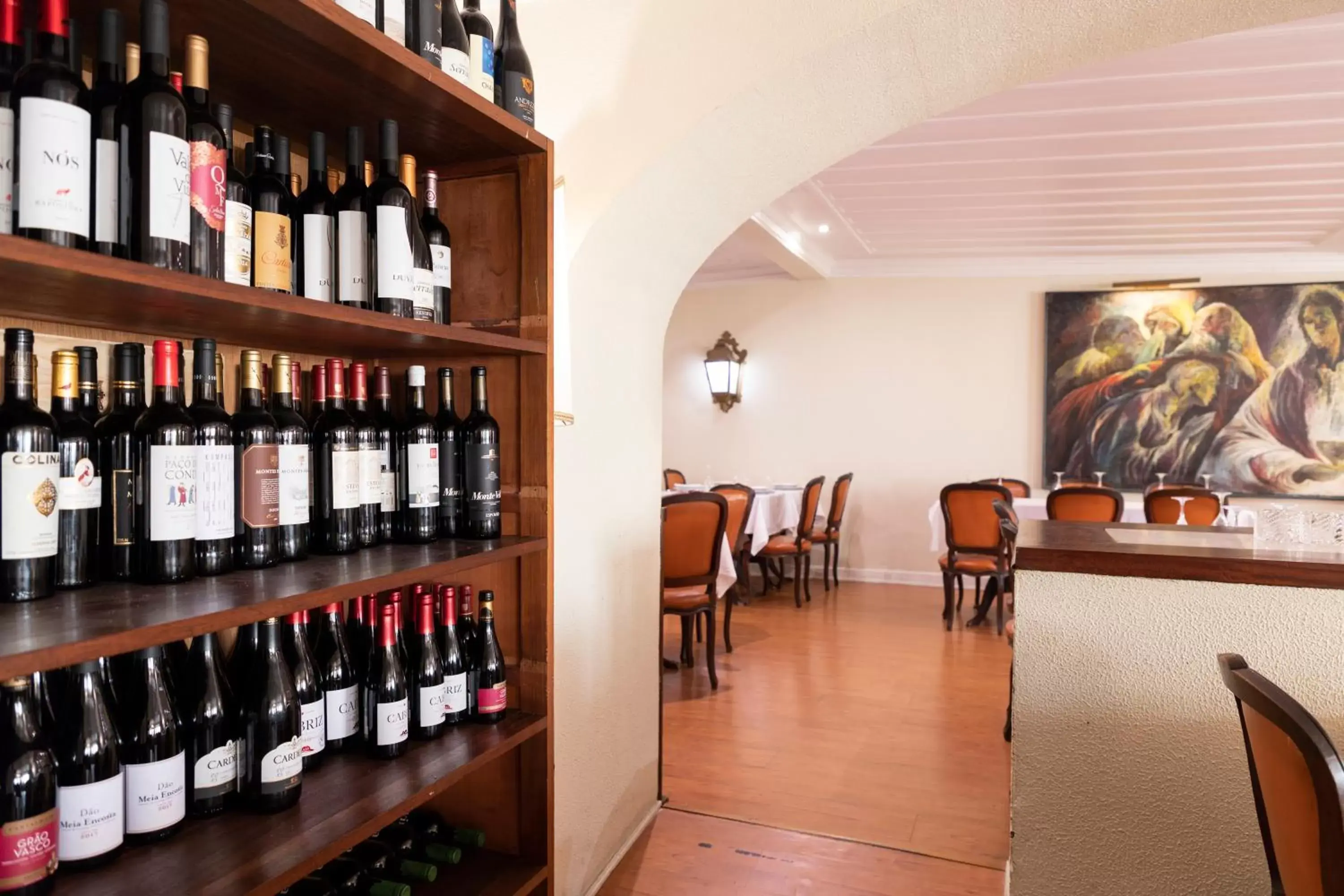 Restaurant/places to eat in Hotel Joao Padeiro