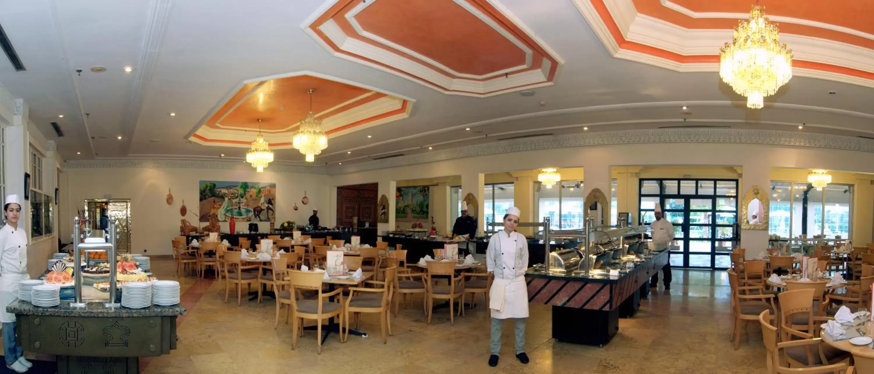 Restaurant/Places to Eat in Royal Mirage Fes Hotel