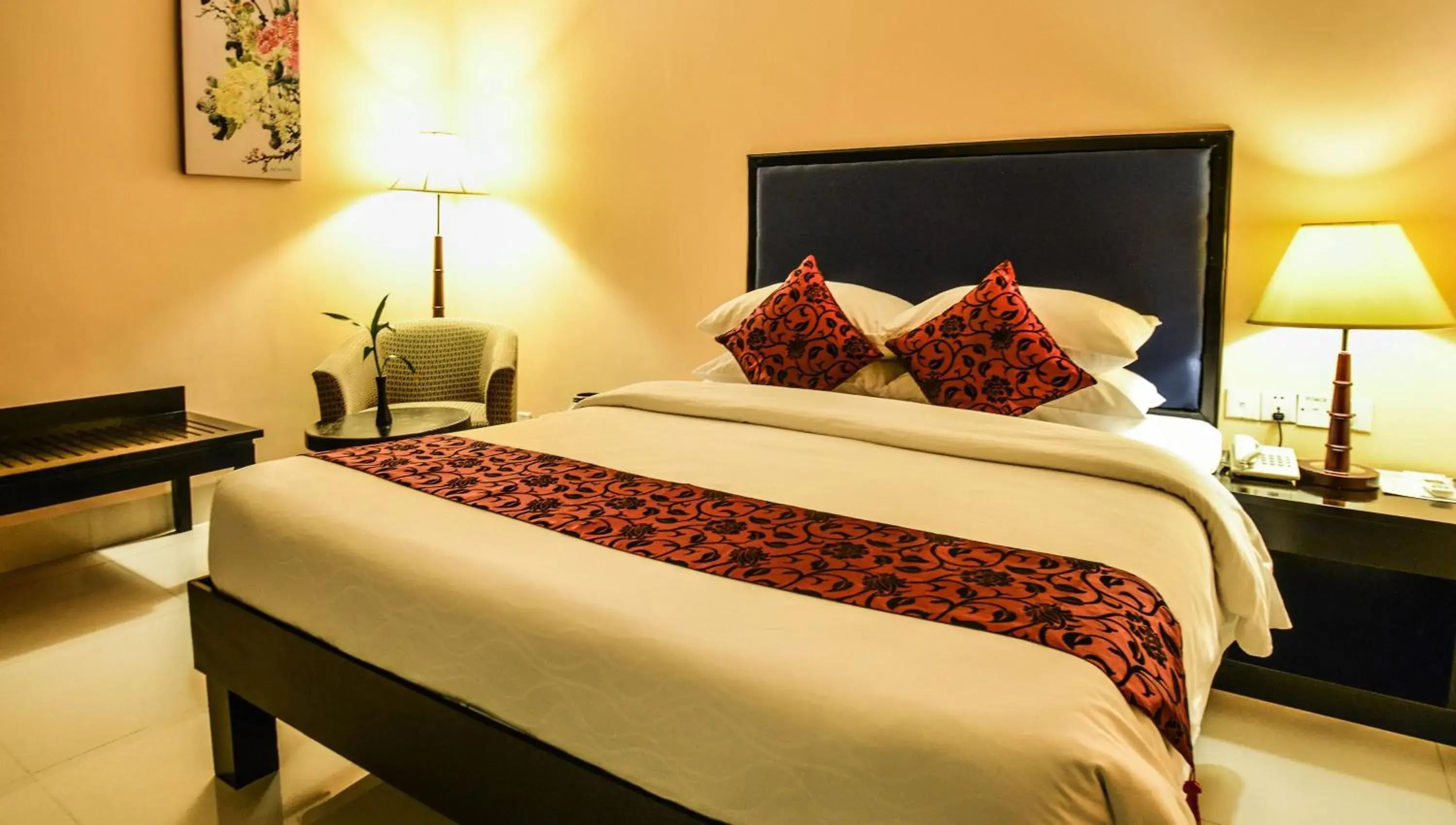 Photo of the whole room, Bed in Almond Hotel Sothearos Photo of the whole room, Bed in Almond Hotel Sothearos