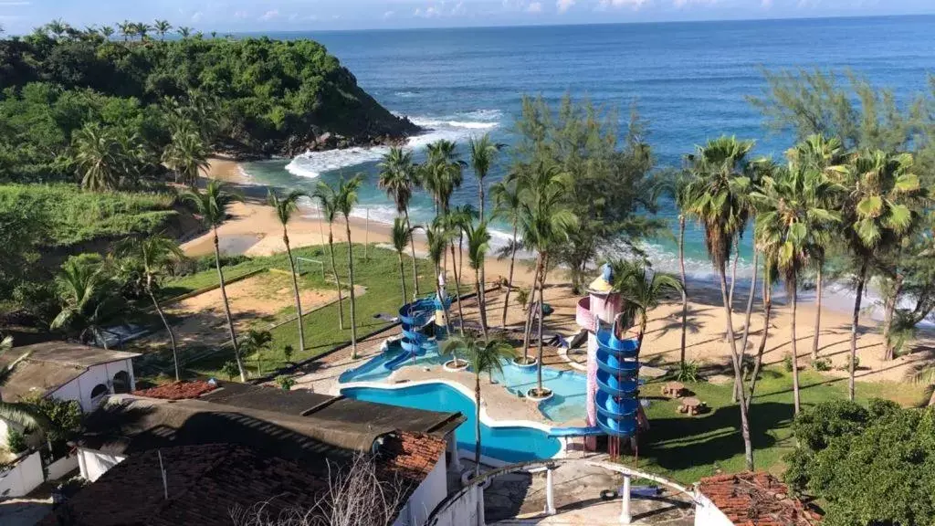 Pool View in Hotel Villa Mexicana Puerto Escondido