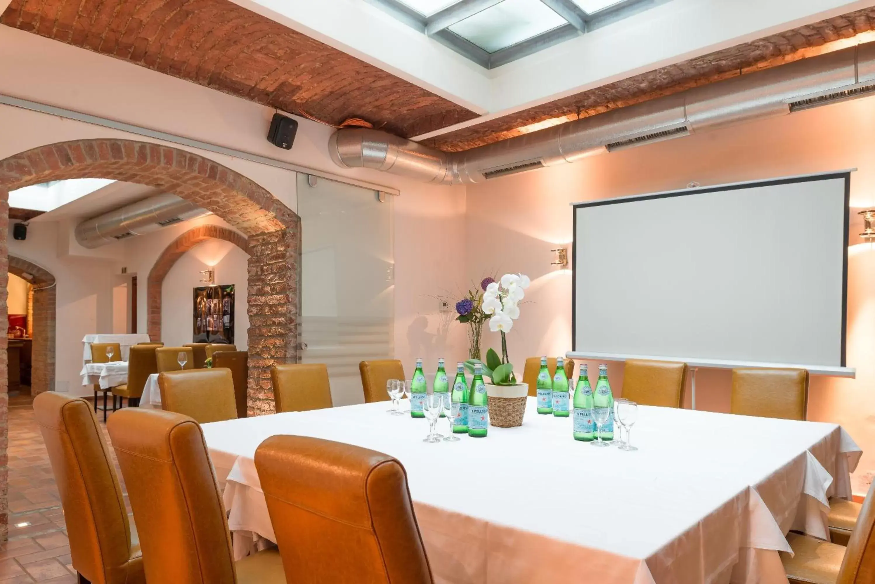 Restaurant/places to eat in Hotel Marc Aurel - Vienna City Center Restaurant/places to eat in Hotel Marc Aurel - Vienna City Center
