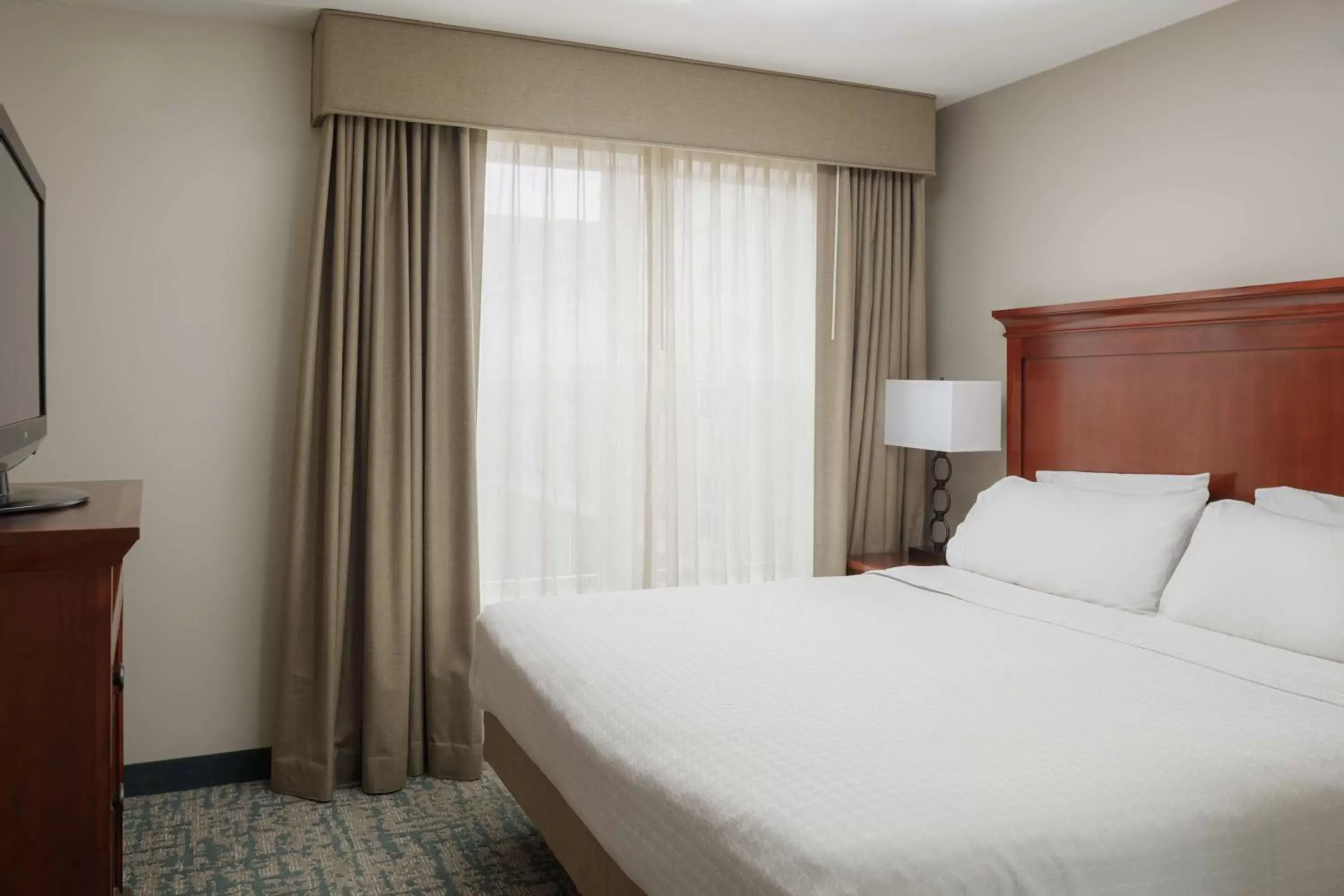 Bed in Homewood Suites by Hilton Knoxville West at Turkey Creek