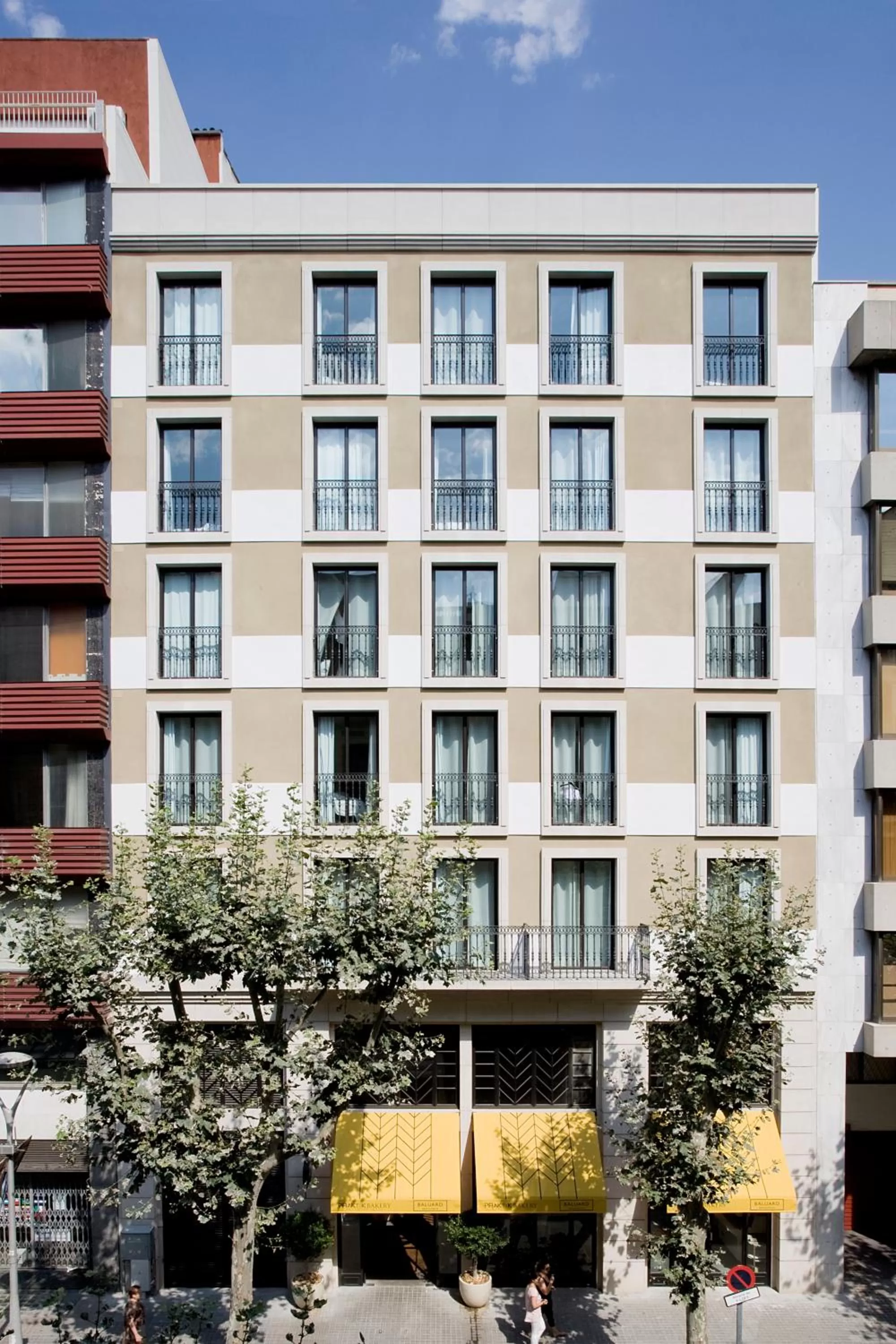 Facade/entrance in Praktik Bakery