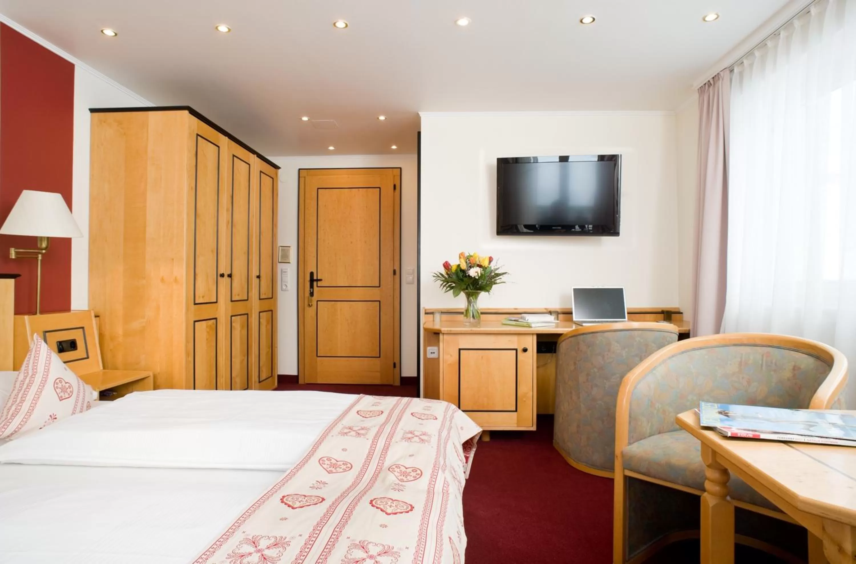 Bedroom, Bed in Hotel Riezler Hof