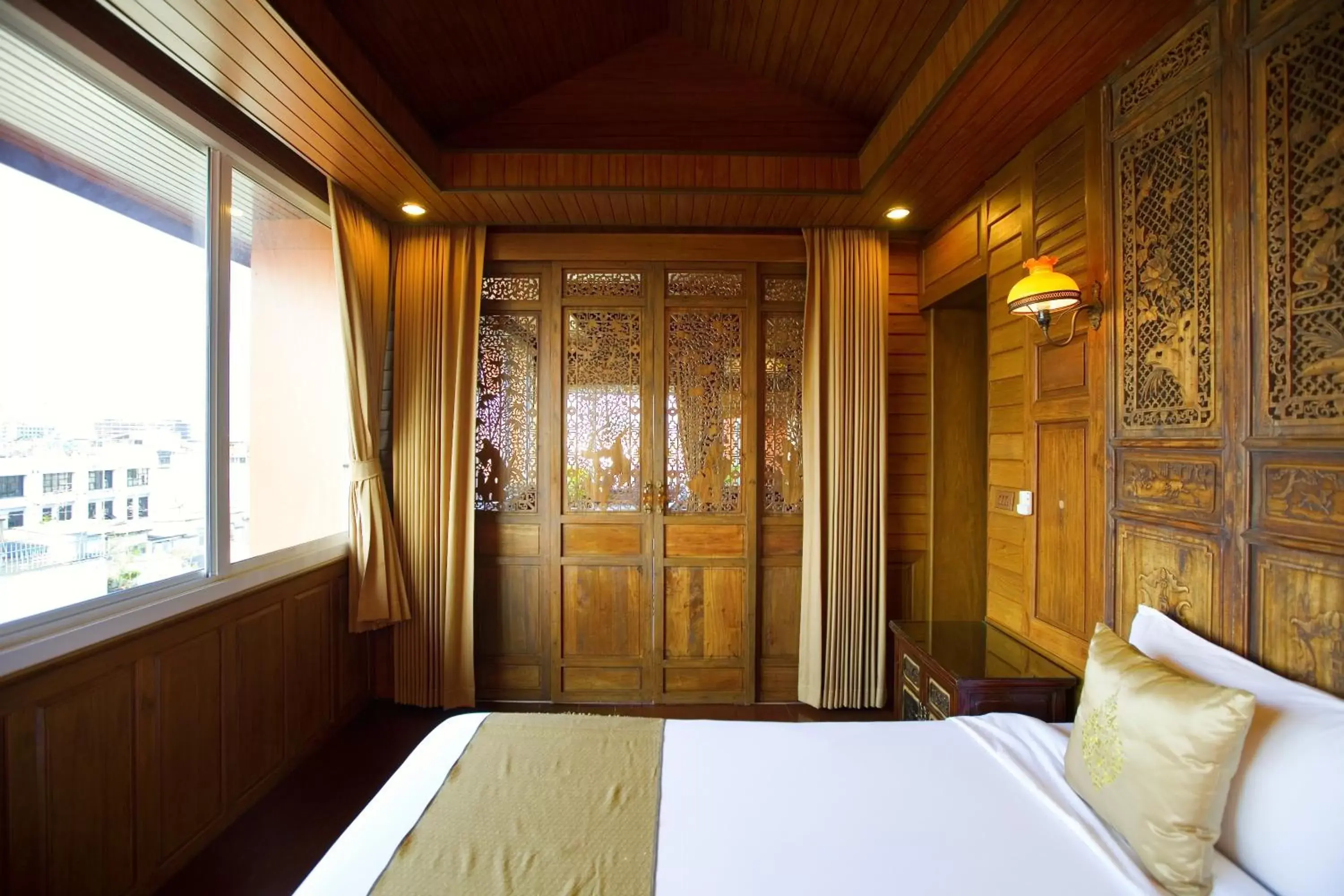 Bedroom, Bed in Lamphu Tree House Boutique Hotel