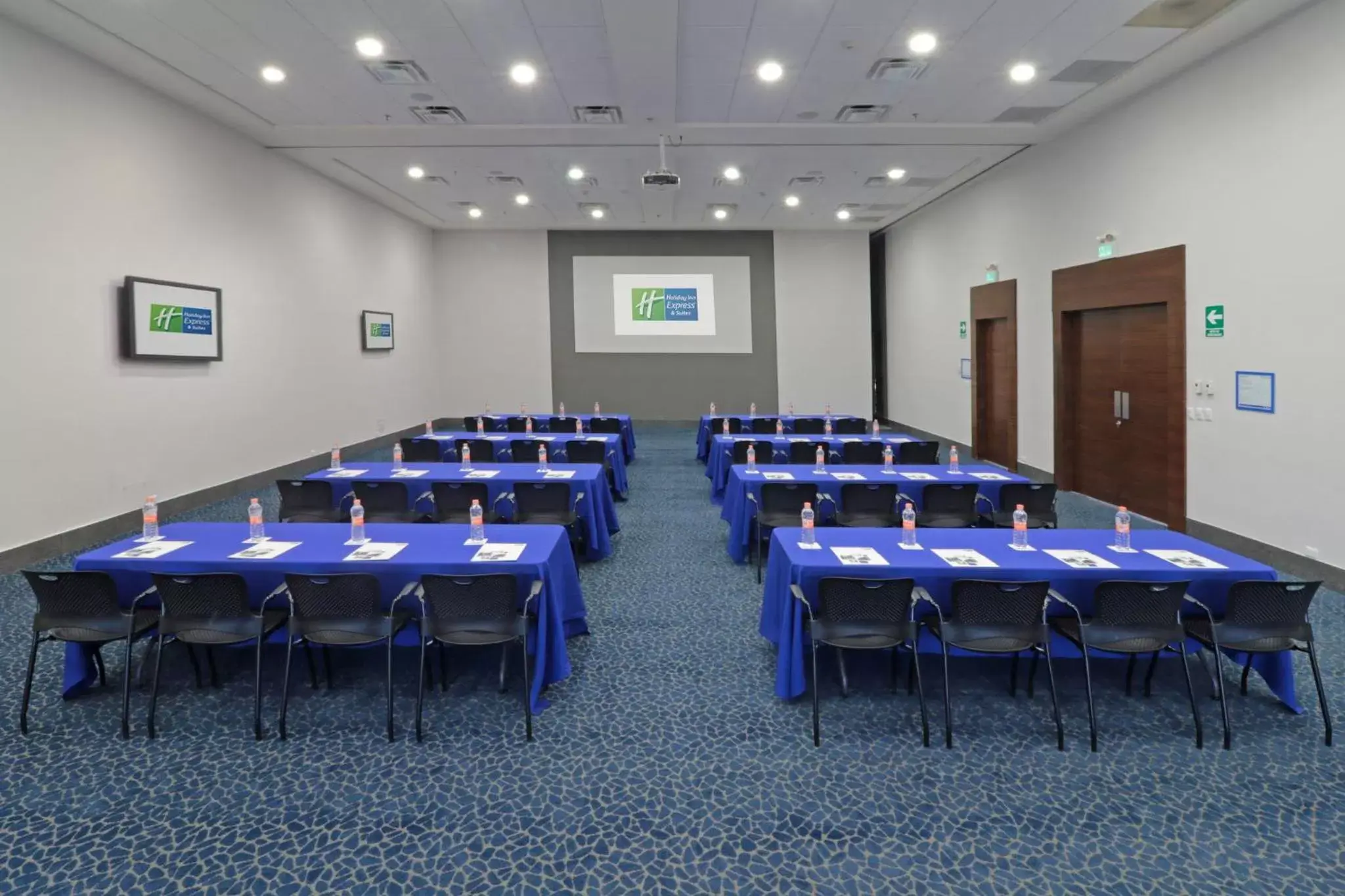 Spa and wellness centre/facilities in Holiday Inn Express Hotel & Suites Hermosillo by IHG Spa and wellness centre/facilities in Holiday Inn Express Hotel & Suites Hermosillo by IHG