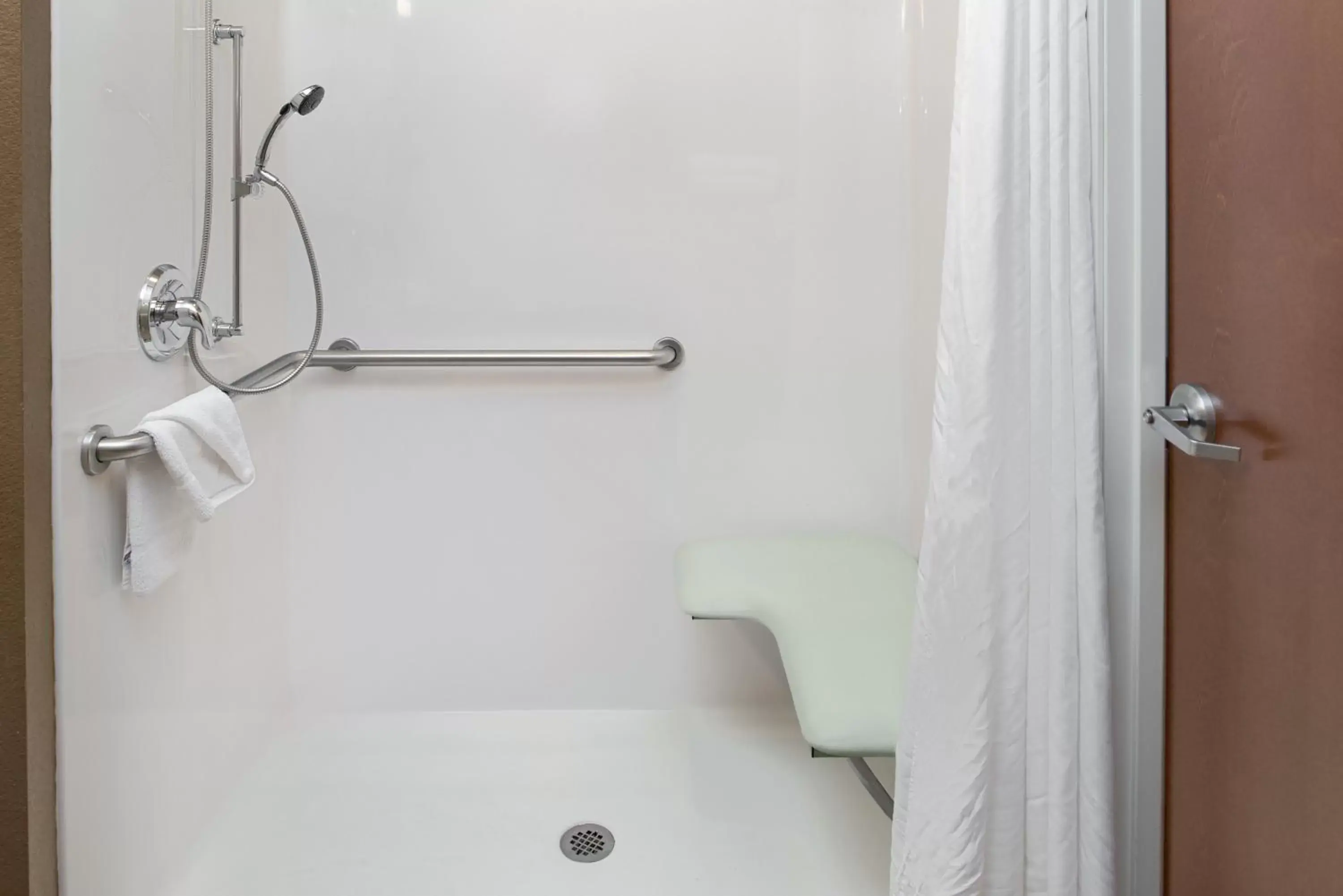 Bathroom in Microtel Inn & Suites by Wyndham Bluffs