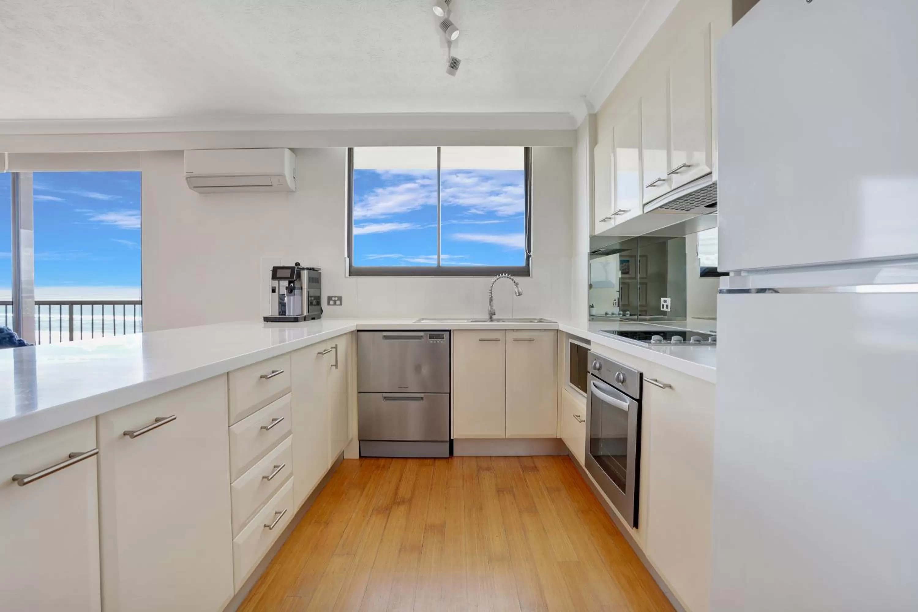 Beach Palms Holiday Apartments