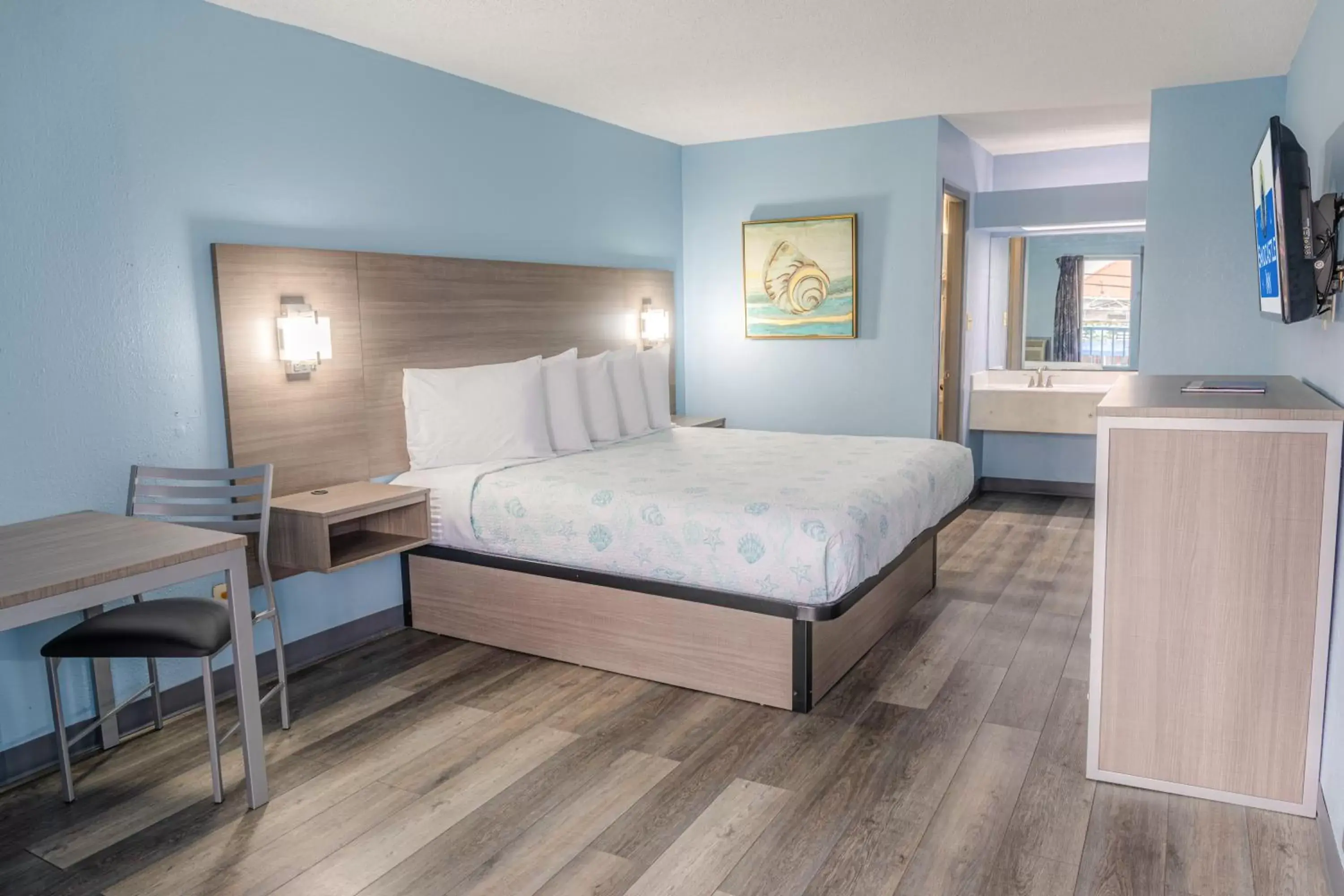 Bedroom, Bed in Sandcastle Inn Bedroom, Bed in Sandcastle Inn