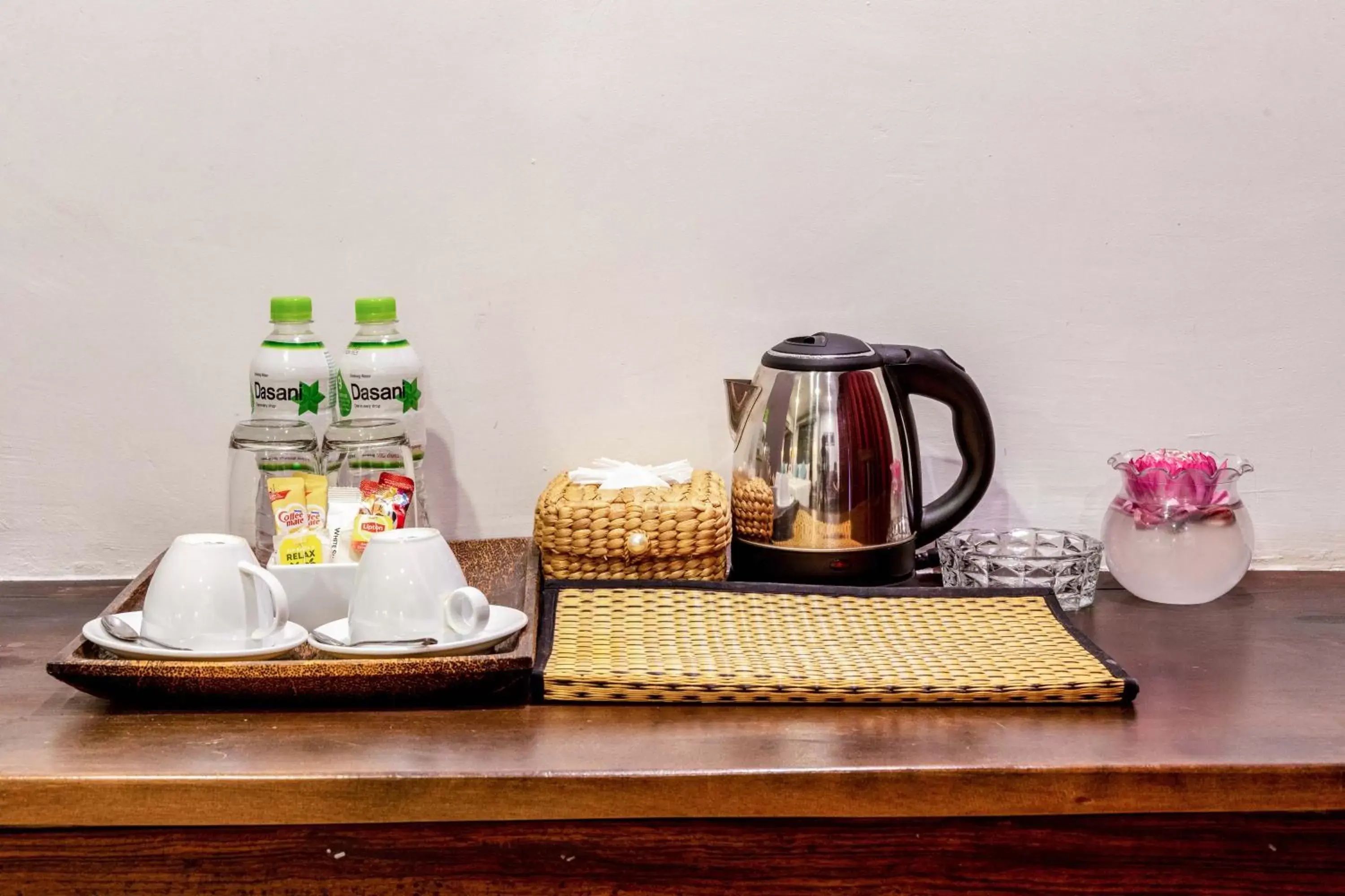 Coffee/tea facilities in Ladear Privilege Rooms