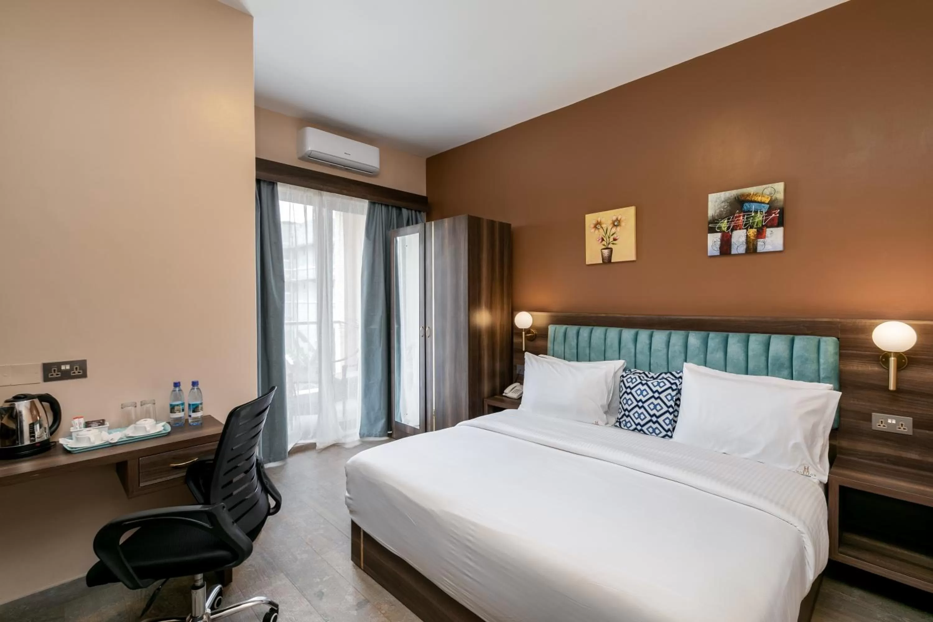 Bedroom, Bed in Hotel Horizon Entebbe