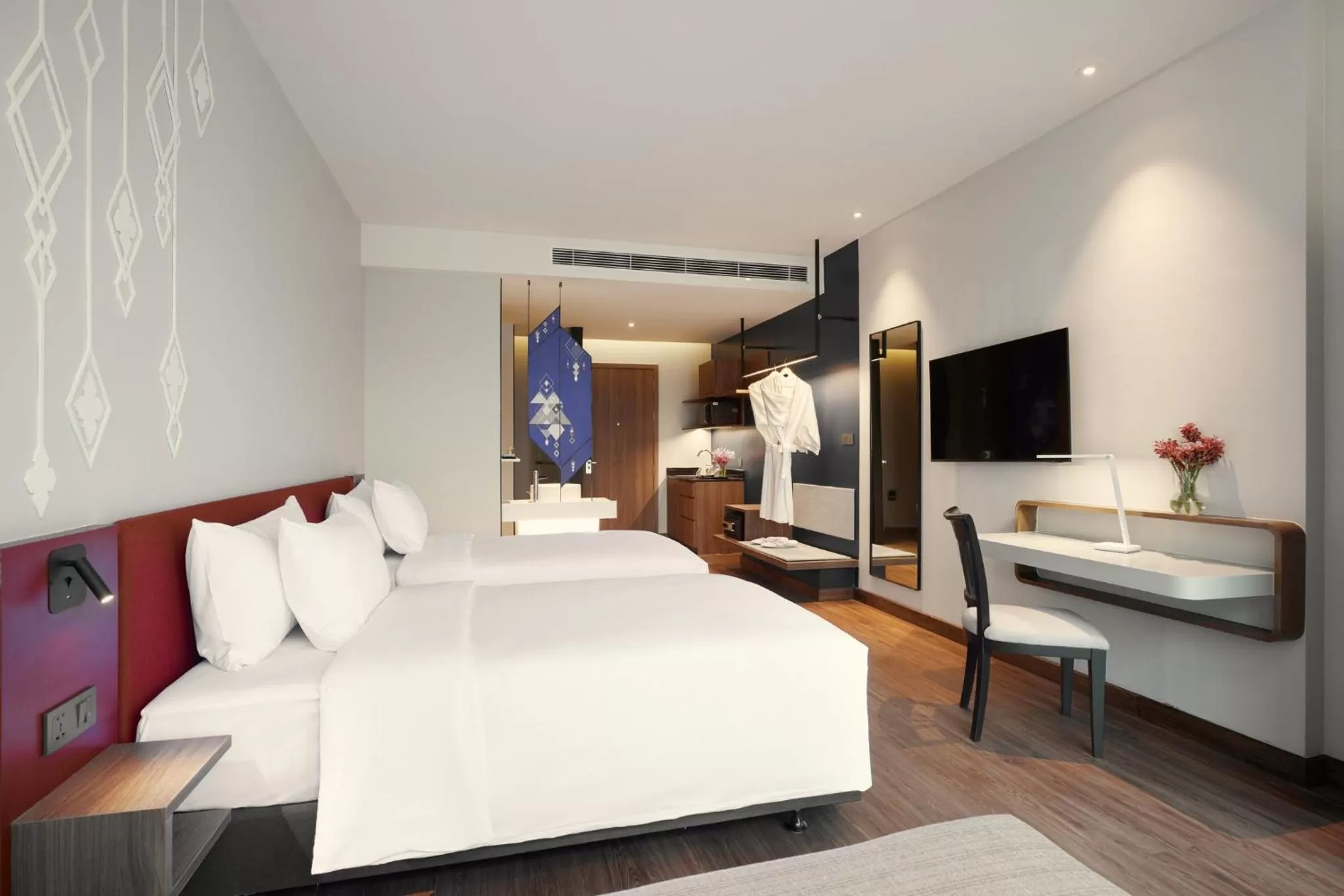 Photo of the whole room, Bed in Centara Life Hotel Bangkok Phra Nakhon