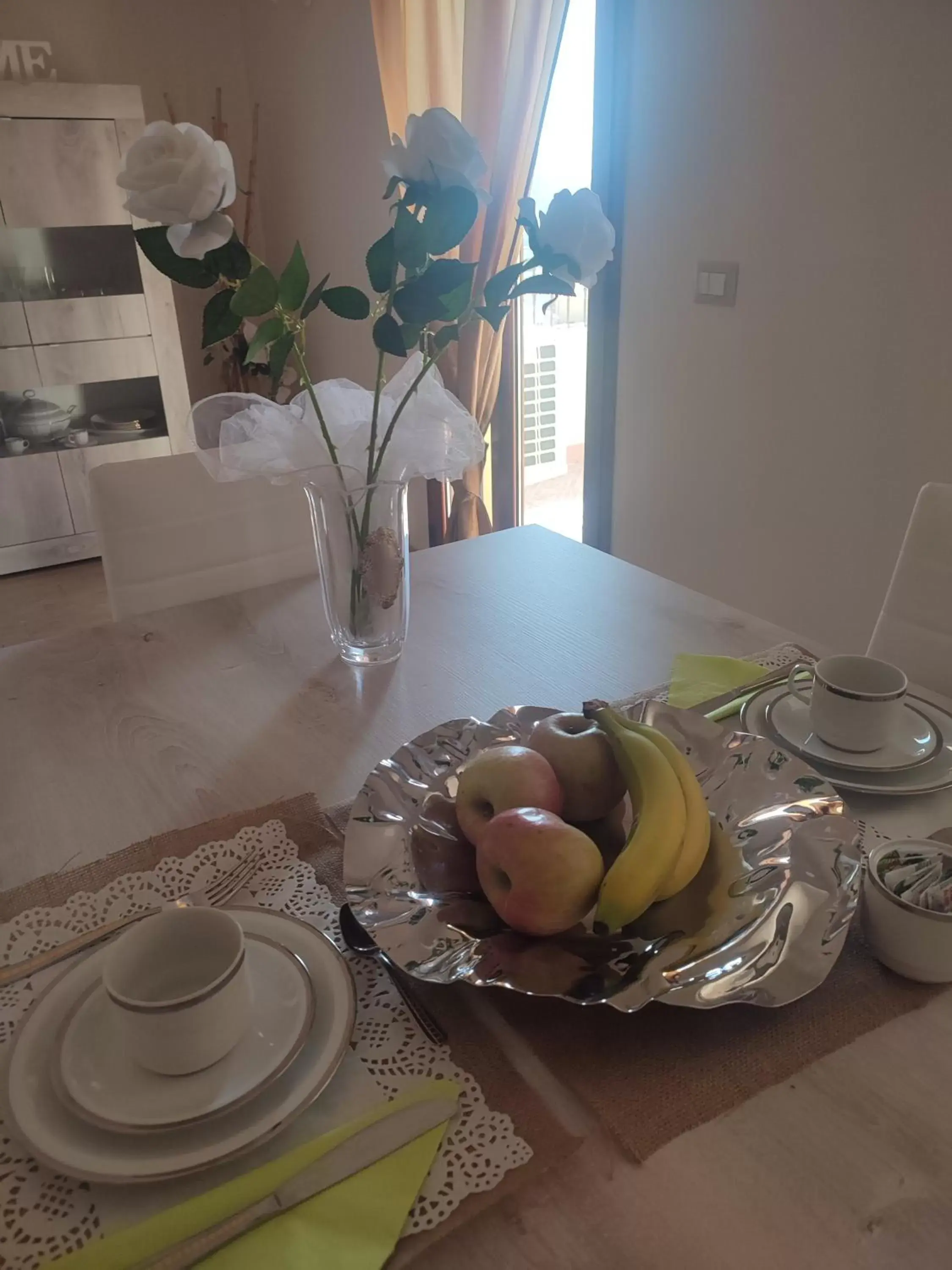 Dining area in B&B Ottoulivi