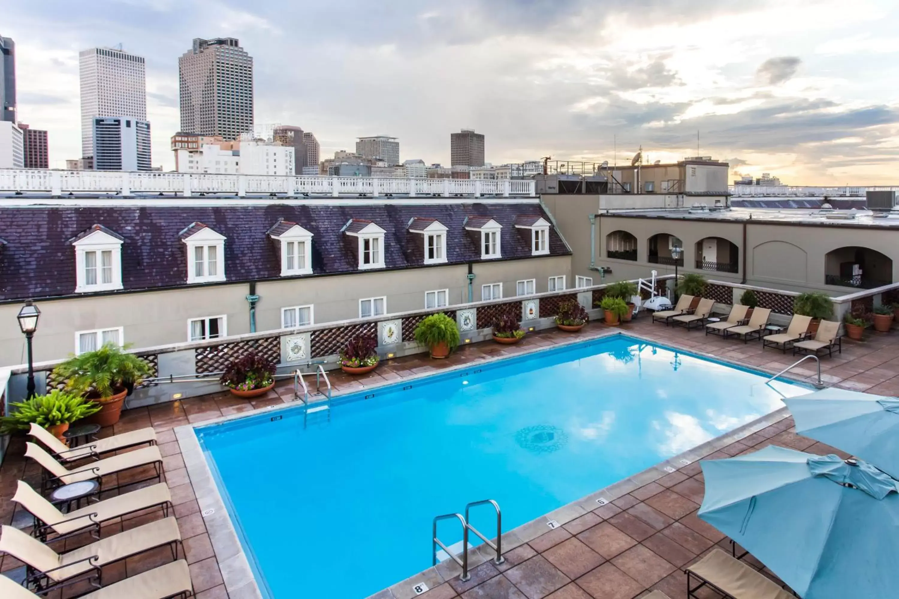 Swimming pool, Pool View in Omni Royal Orleans Hotel