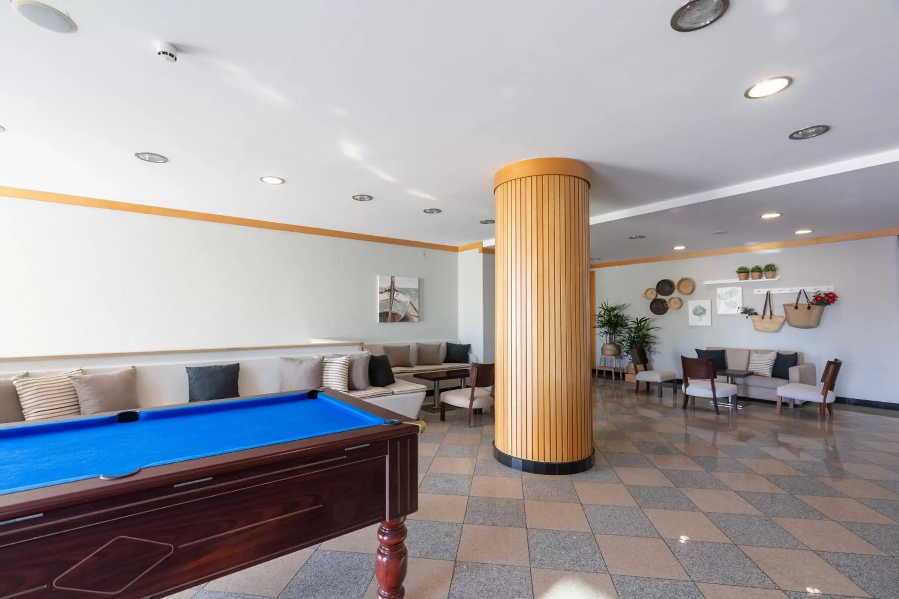 Billiard, Billiards in Luna Solaqua