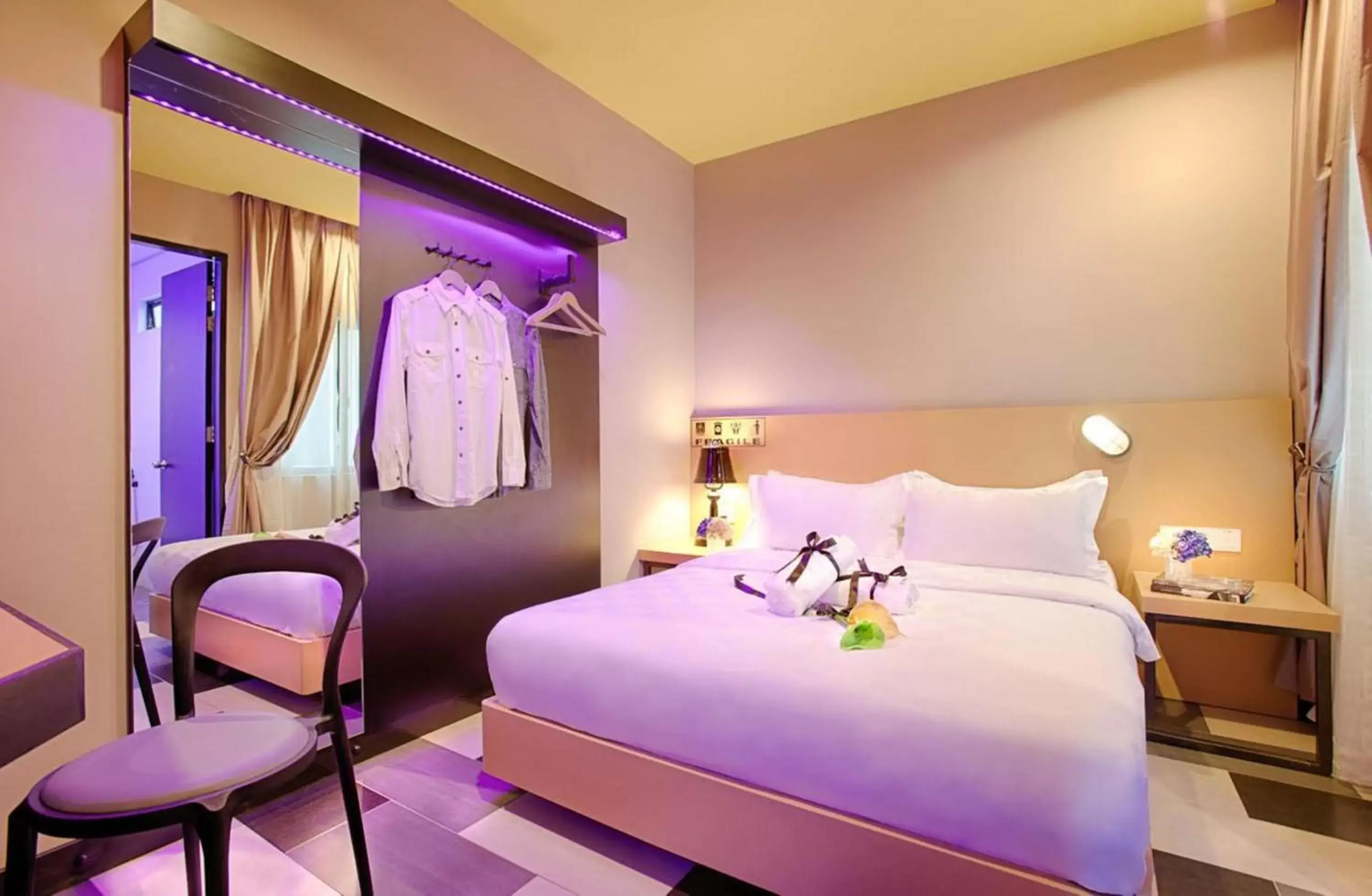 On site, Bed in the youniQ Hotel, Kuala Lumpur International Airport On site, Bed in the youniQ Hotel, Kuala Lumpur International Airport