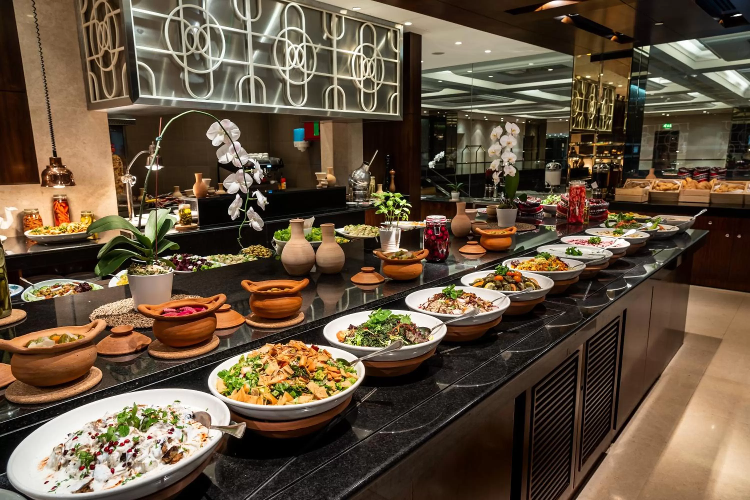 Restaurant/places to eat in InterContinental Bahrain by IHG