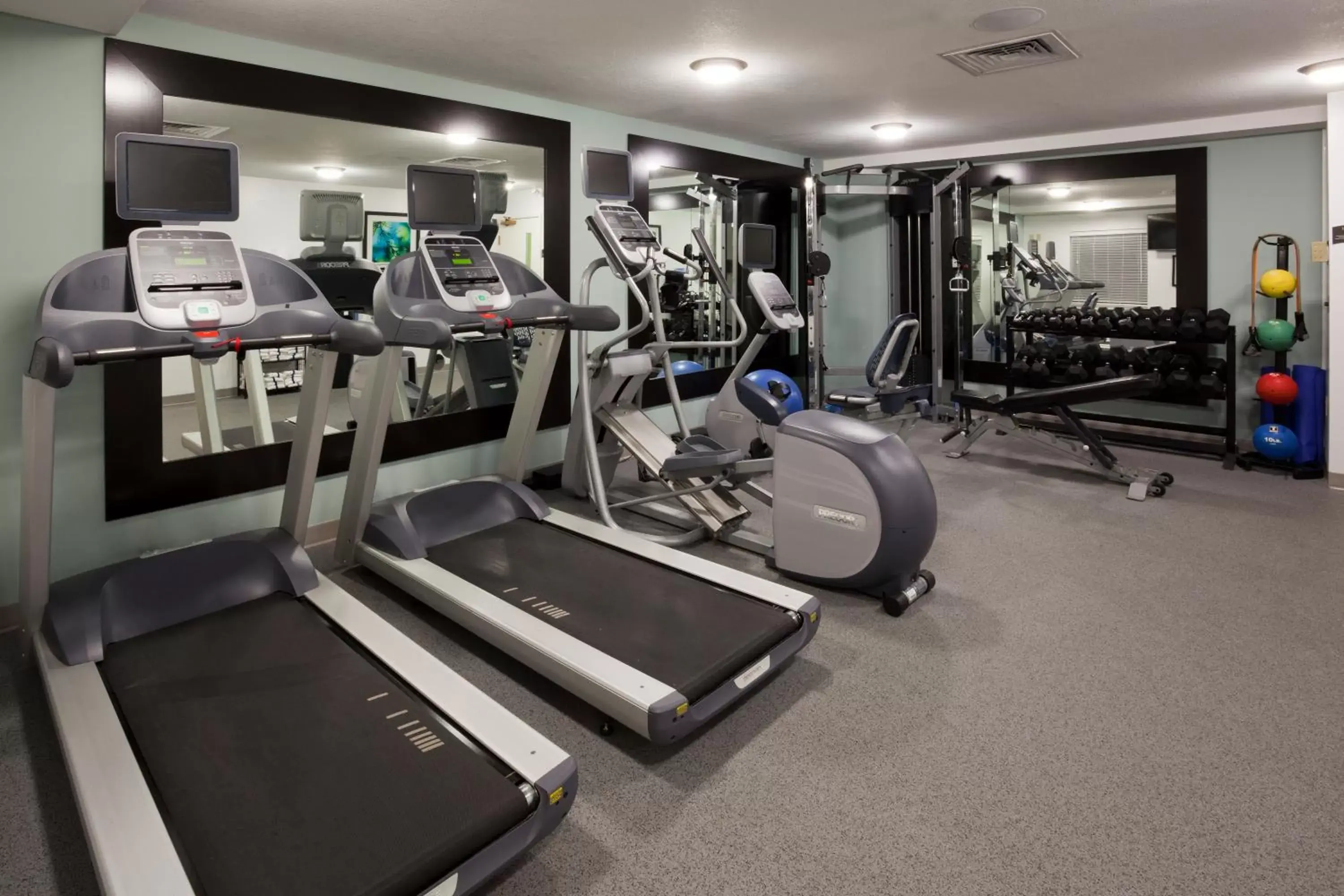 Spa and wellness centre/facilities, Fitness Center/Facilities in Staybridge Suites Minneapolis-Bloomington, an IHG Hotel