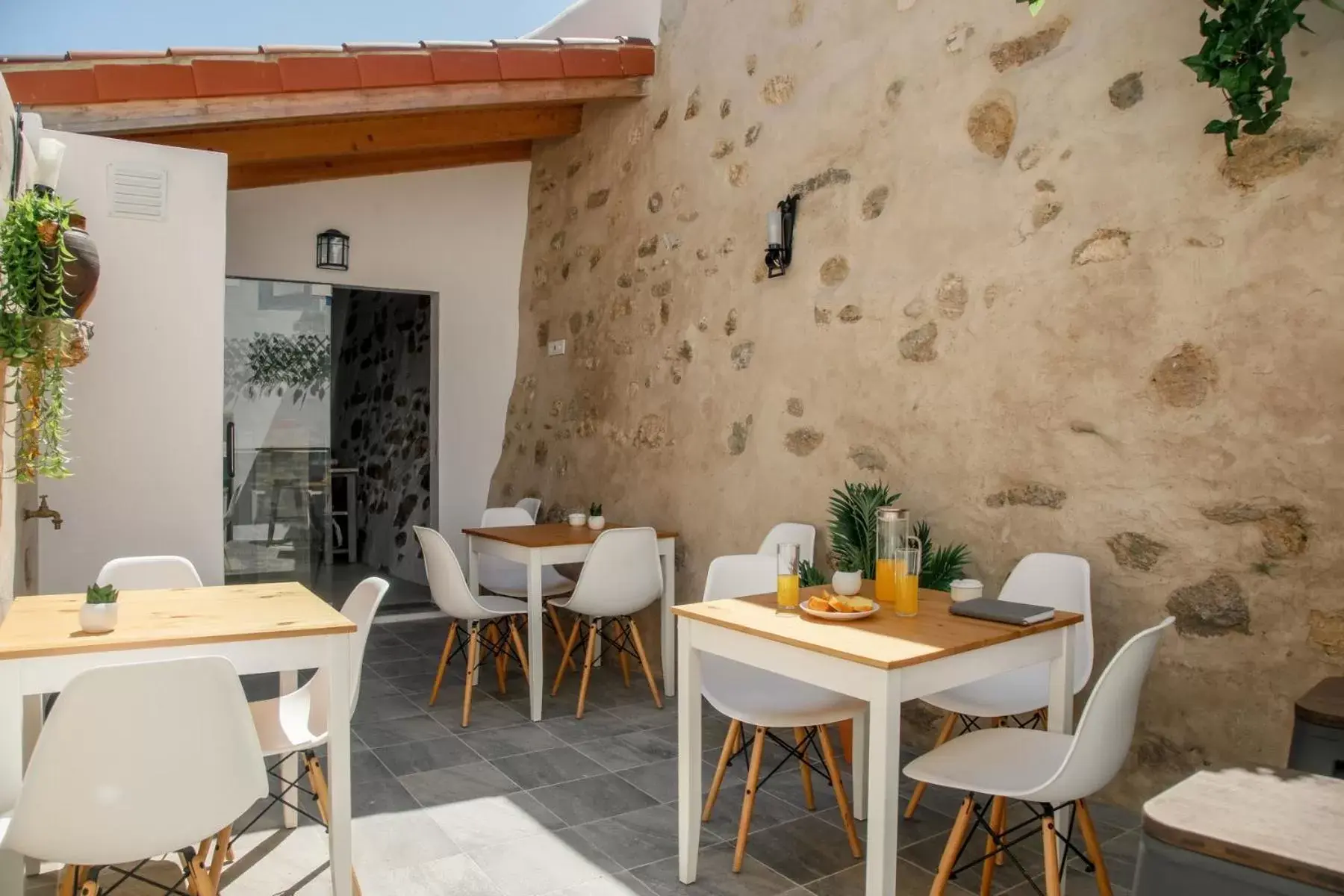 Patio, Restaurant/Places to Eat in Óbidos Pátio House