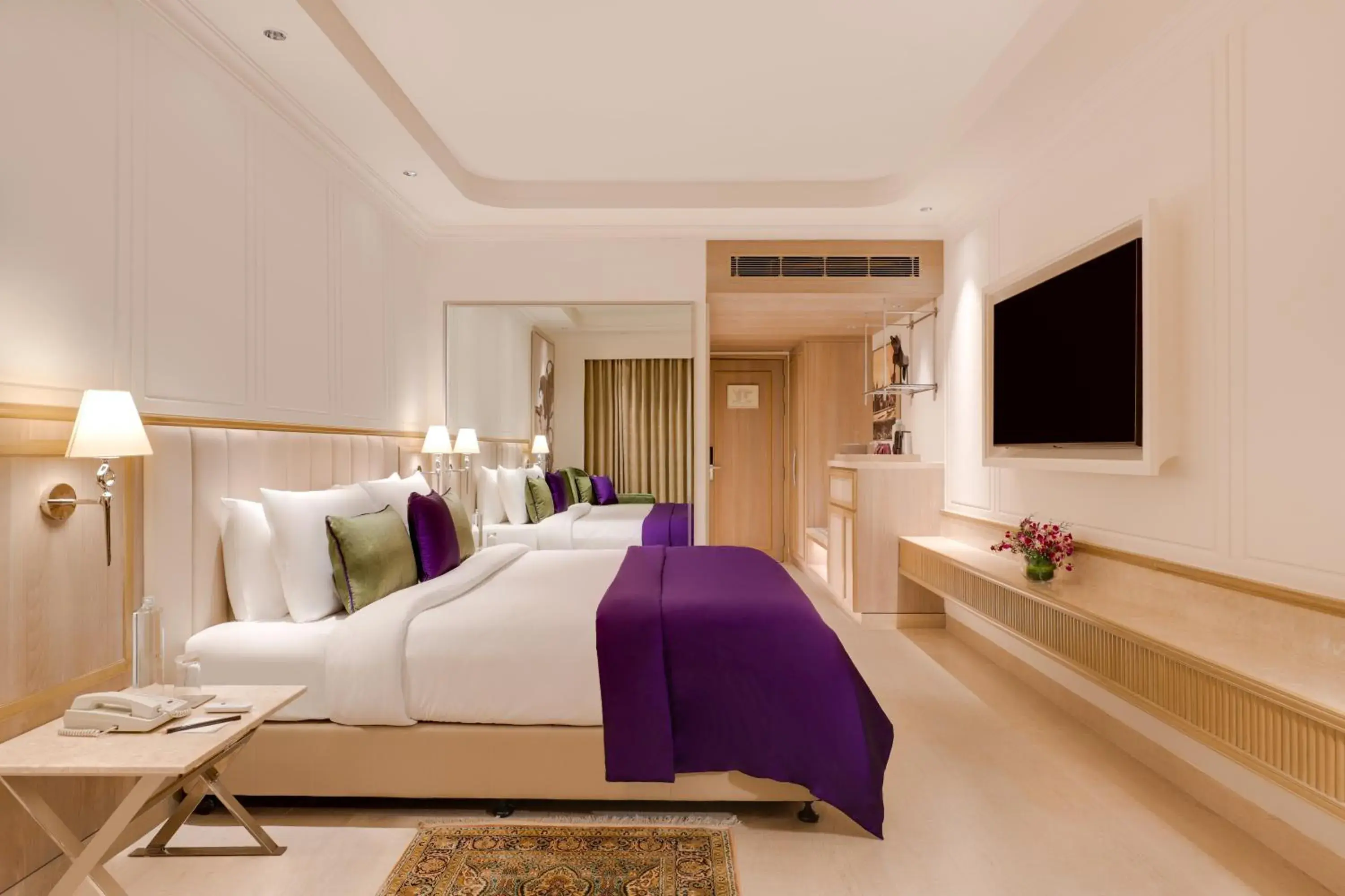 Bedroom, Bed in Aurika, Mumbai Skycity