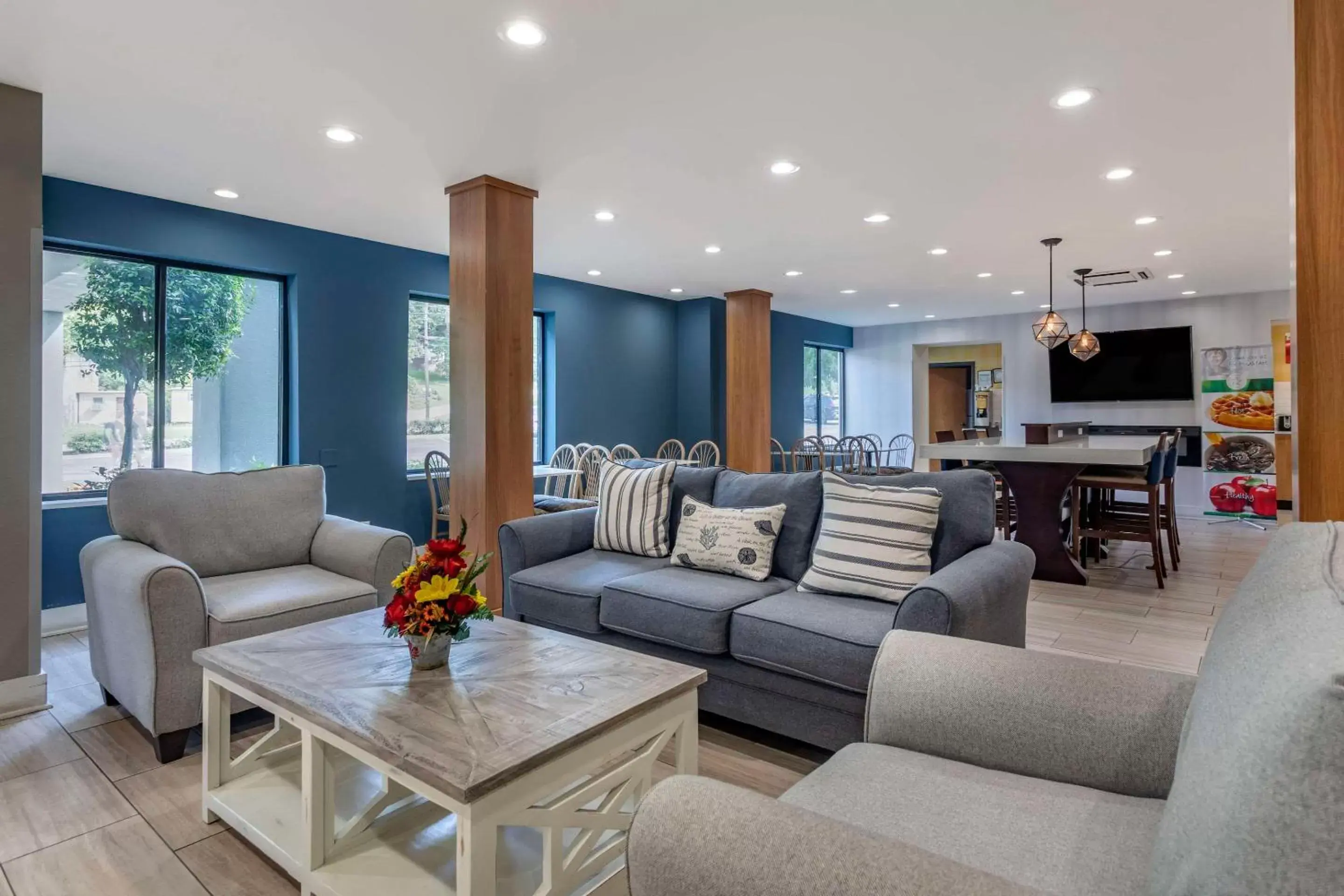 Lobby or reception, Seating Area in Quality Inn & Suites Chattanooga