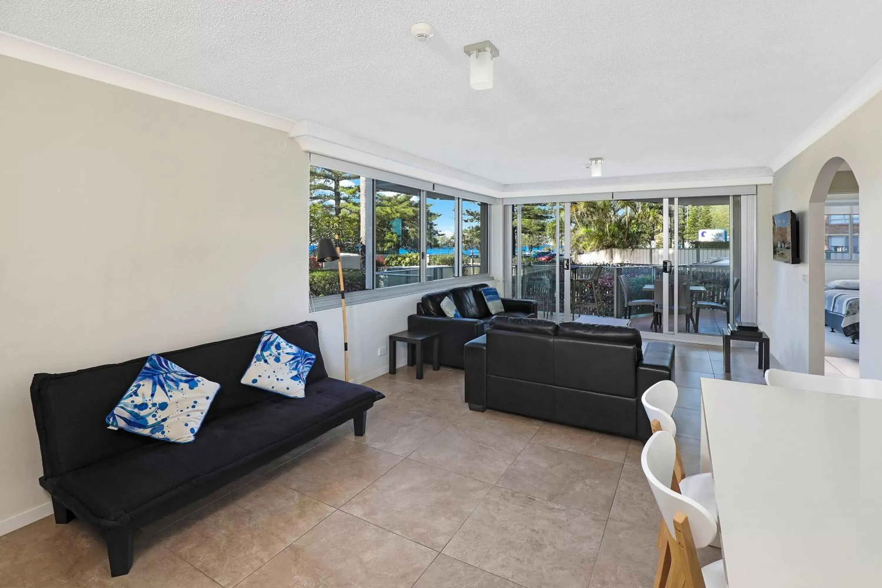 Living room, Seating Area in Pacific Regis Beachfront Holiday Apartments